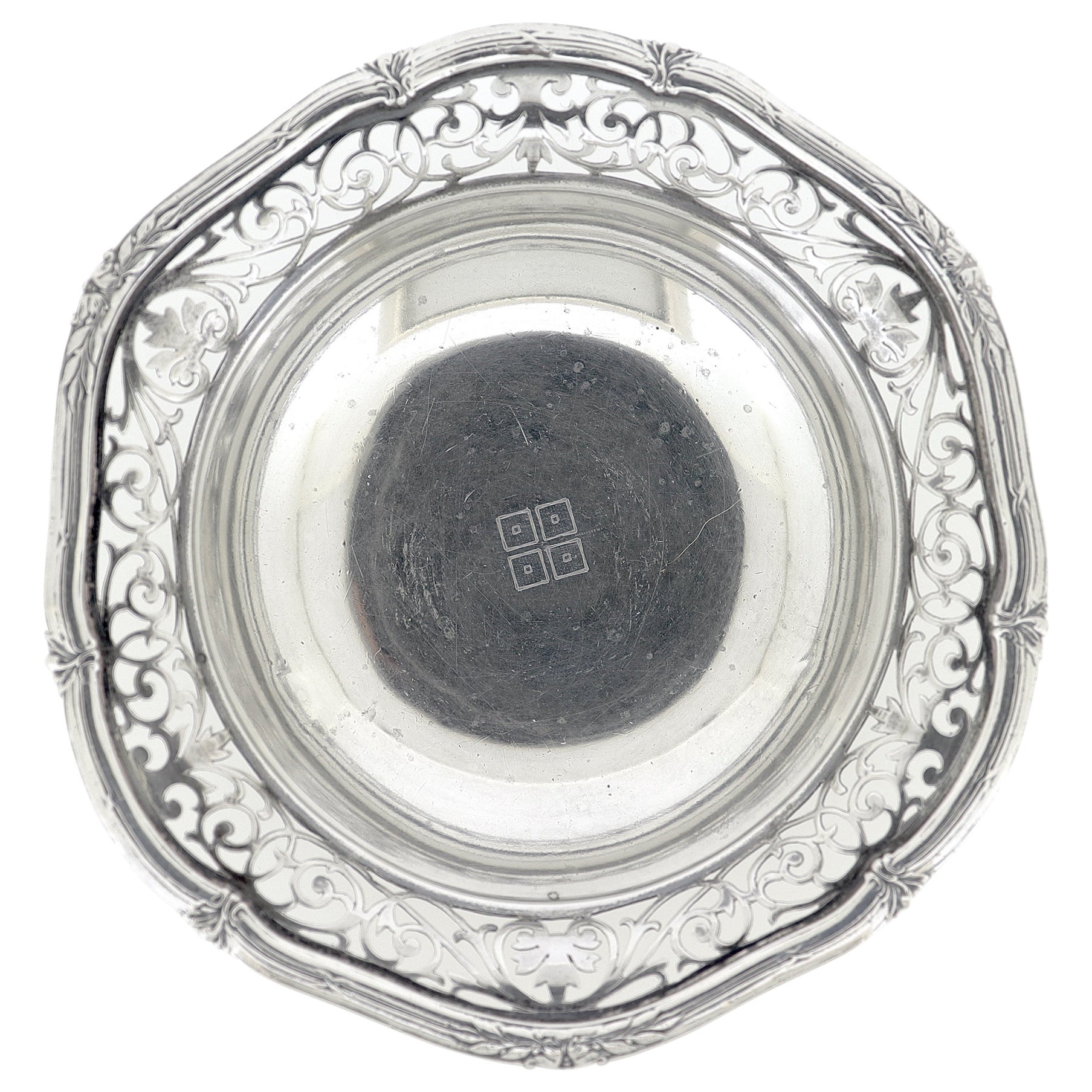 Bol ou Vide-Poche japonais ancien sur pied en argent sterling Miyamoto 950 en vente