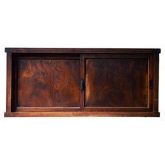 Armoire japonaise ancienne de type « Mizuya Tansu » avec portes coulissantes en zelkova (Keyaki)