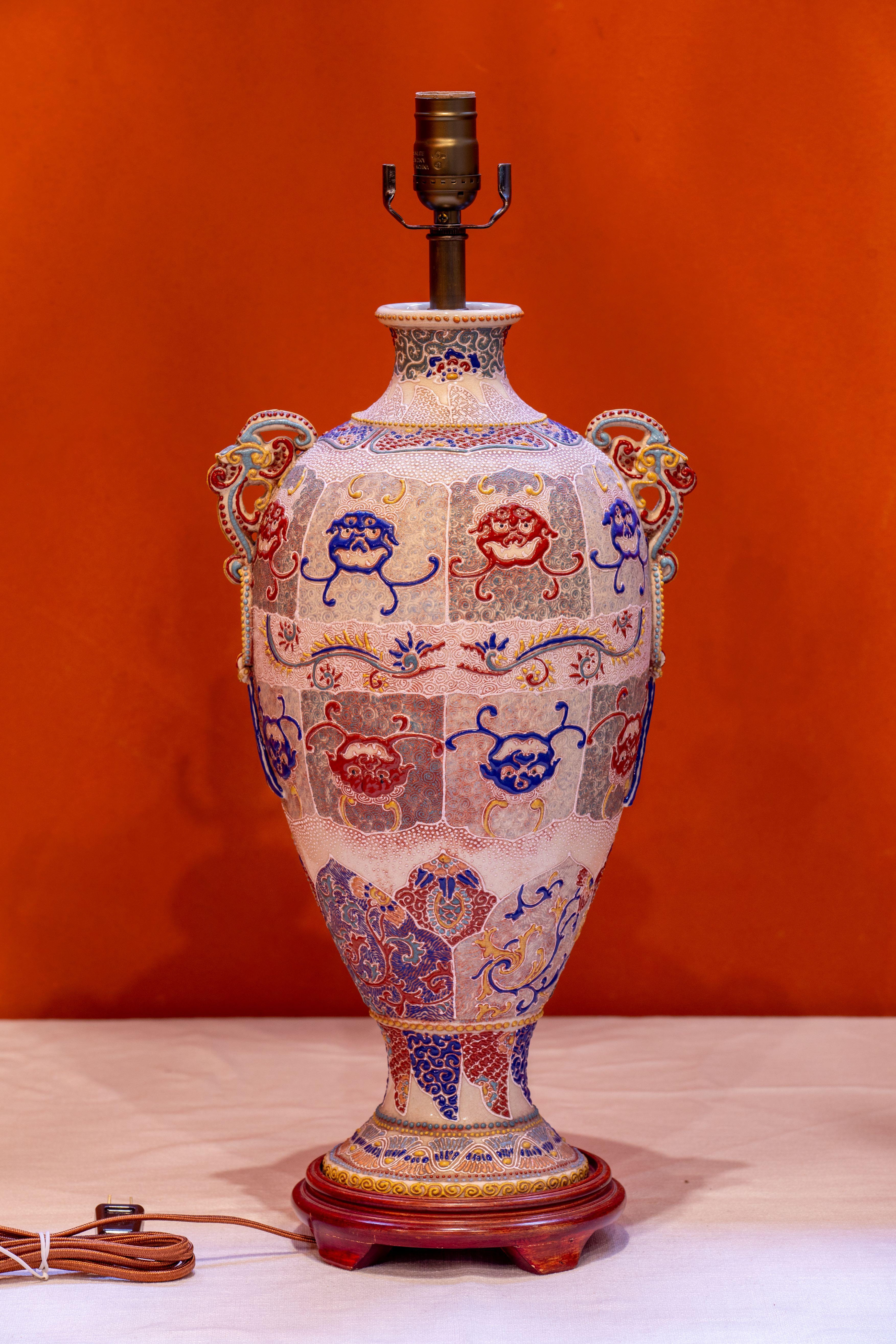 Antique Japanese Moriage Table Lamp of Exceptional Quality and with Heavy Beadin In Good Condition For Sale In Houston, TX