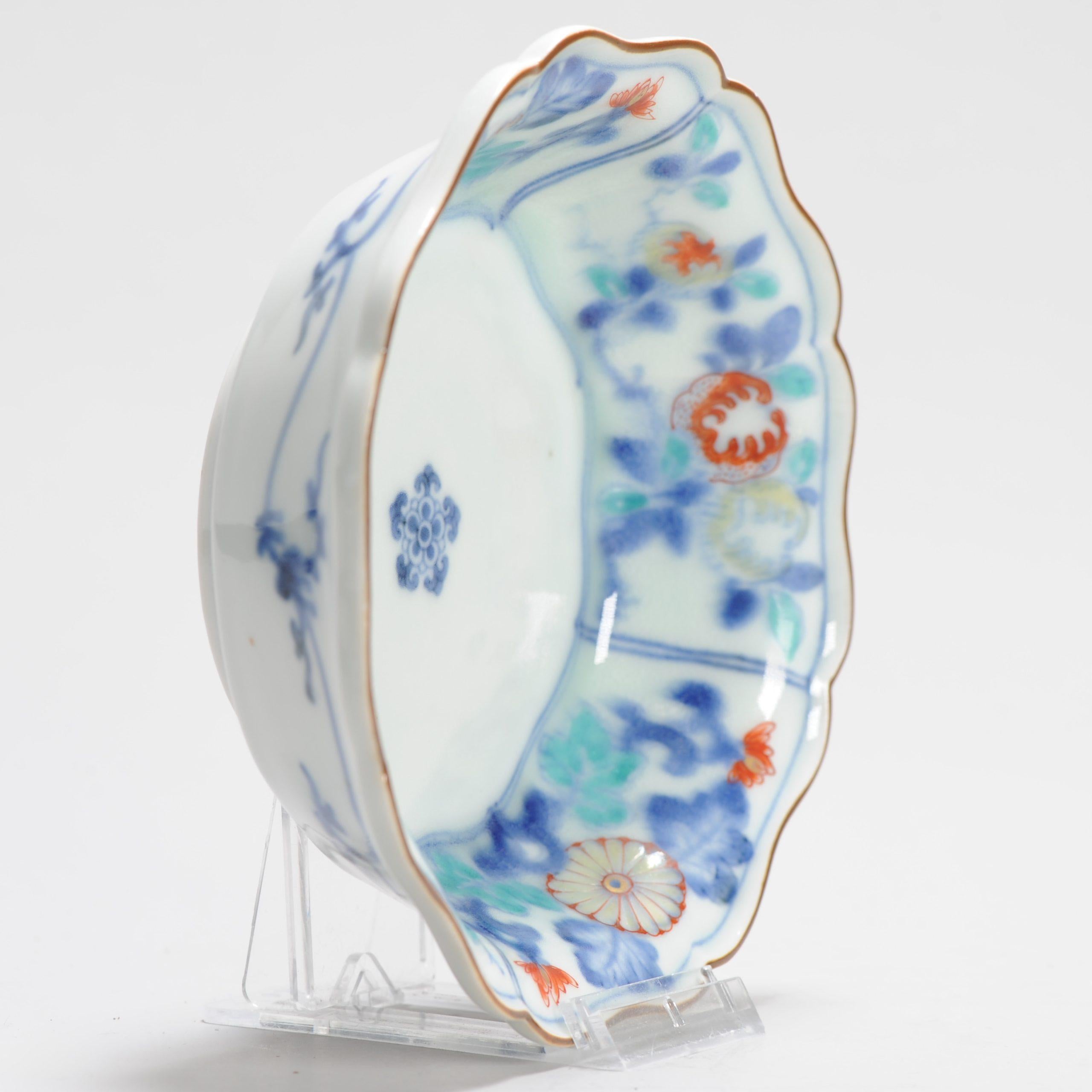 Antiguo cuenco japonés Nagawara Kakiemon con flores turquesas Shibata, 1670-1700 Japonés