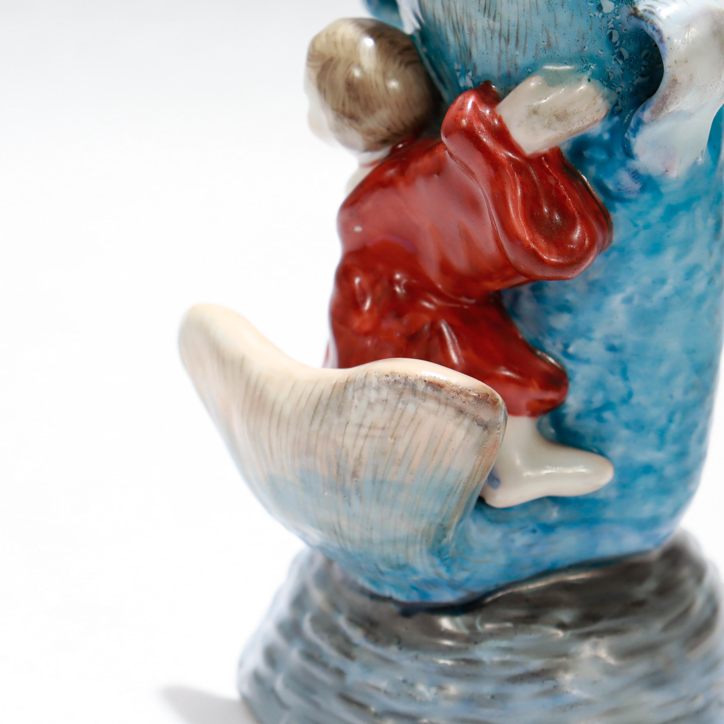 Ancienne figurine japonaise en porcelaine Okimono de Kintaro en vente 3