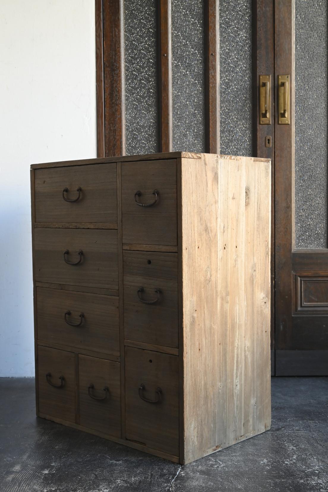 Ancien tiroir japonais en bois de paulownia / début du 20e siècle / tansu en bois en vente 6