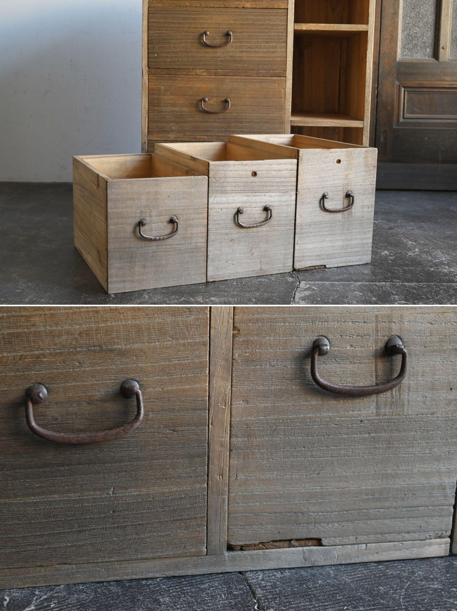 Ancien tiroir japonais en bois de paulownia / début du 20e siècle / tansu en bois en vente 10