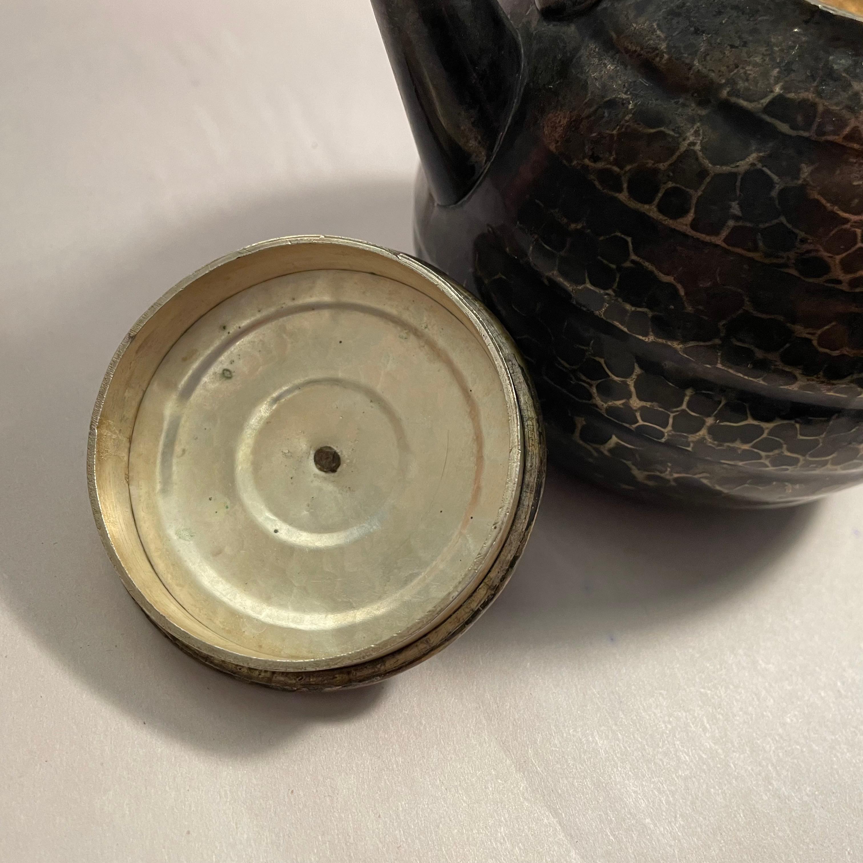 Antica brocca giapponese 'Mizutsugi' con rame 1920s Kinyoudou in vendita 7