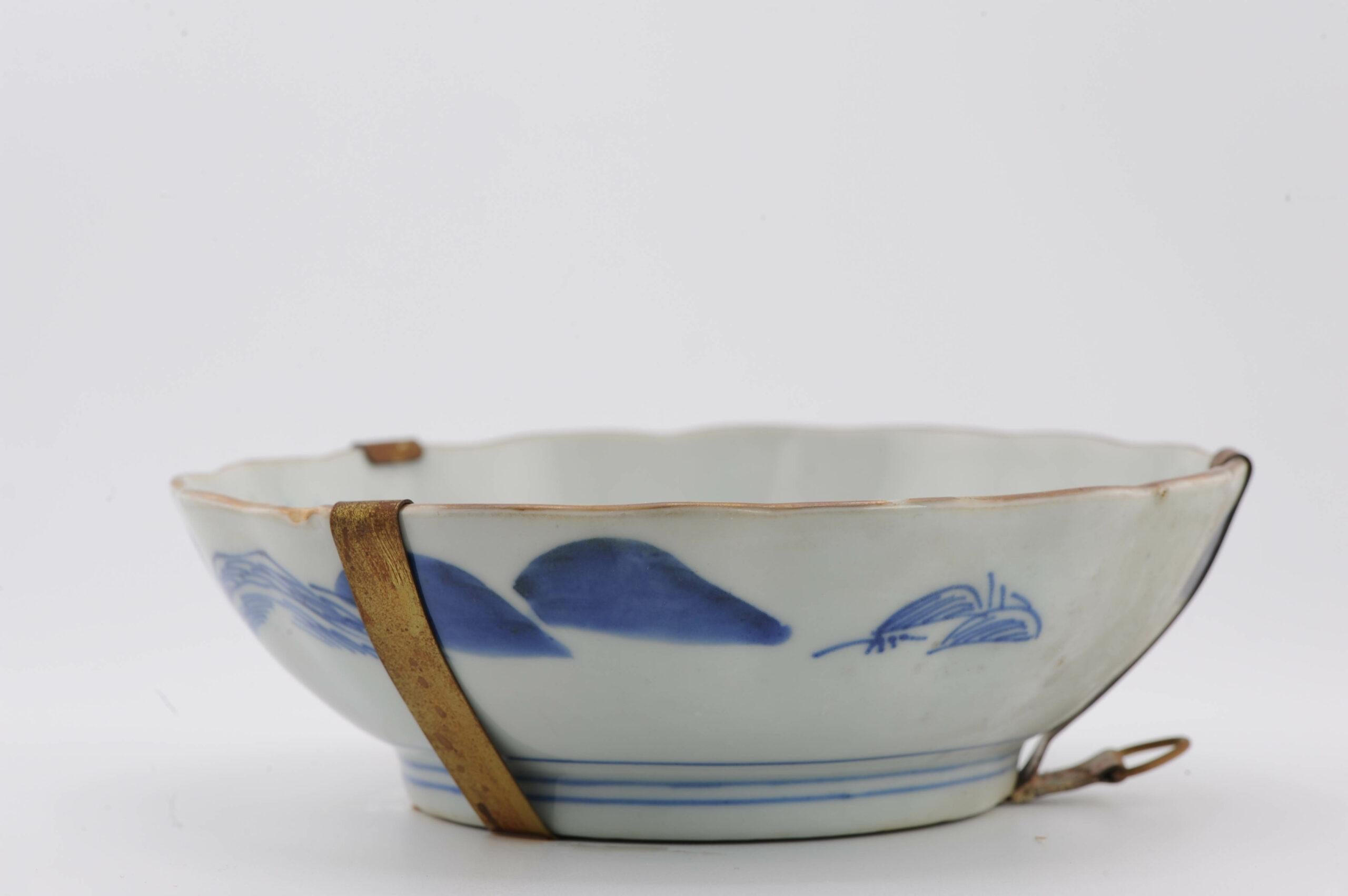 Antique Japanese Porcelain 19th c Meiji Arita Figural Polychrome dish For Sale 1