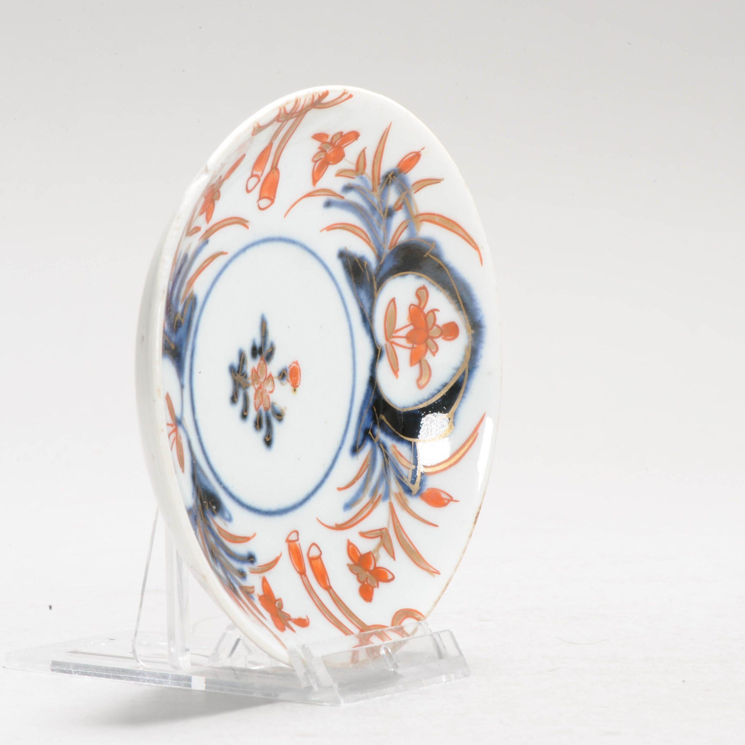 18th Century and Earlier Antique Japanese Porcelain Edo Period Dish Floral Flowers Imari, 18th Century For Sale