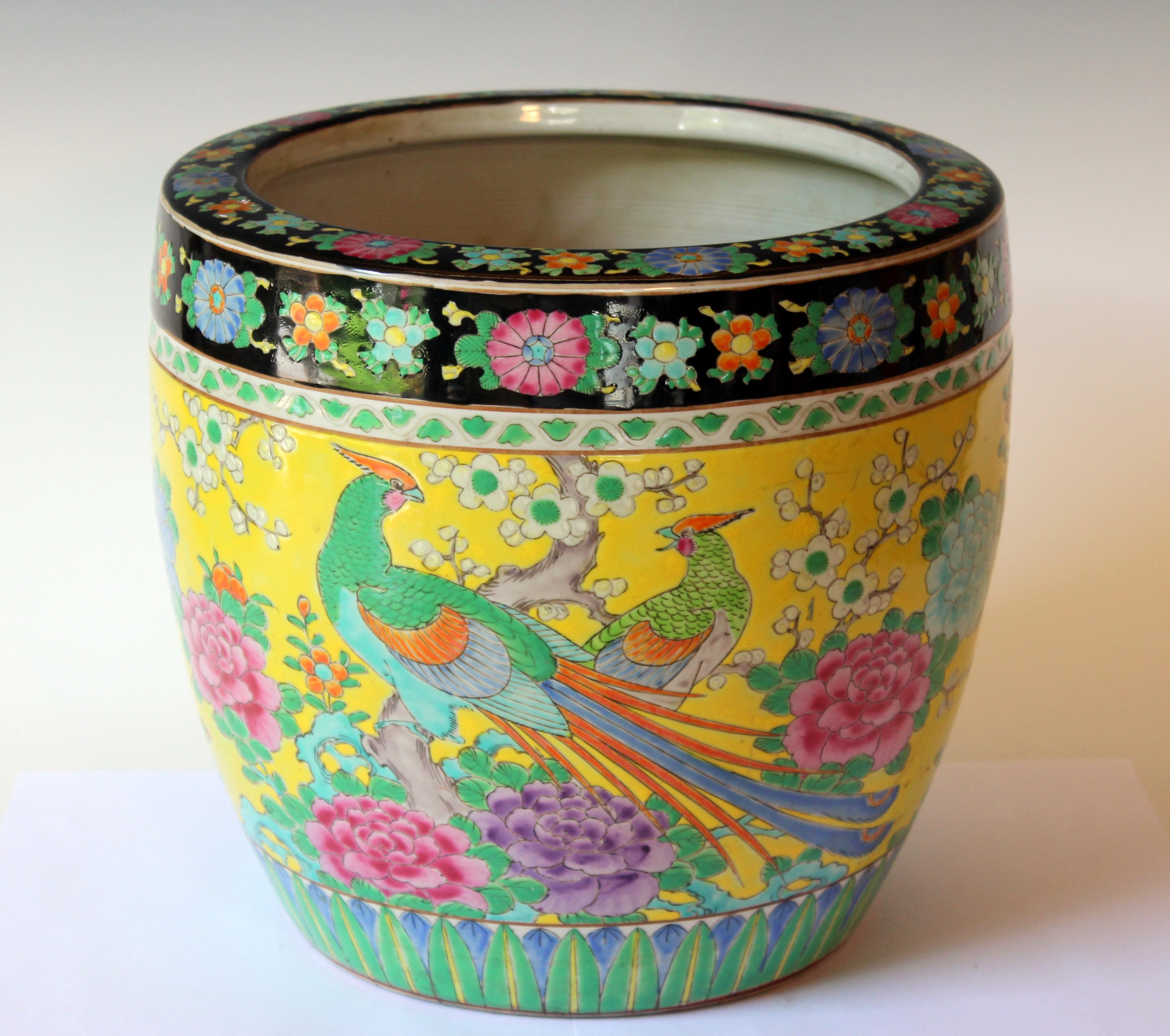20th Century Antique Japanese Porcelain Famille Jaune Signed Large Vase Planter Jardinière