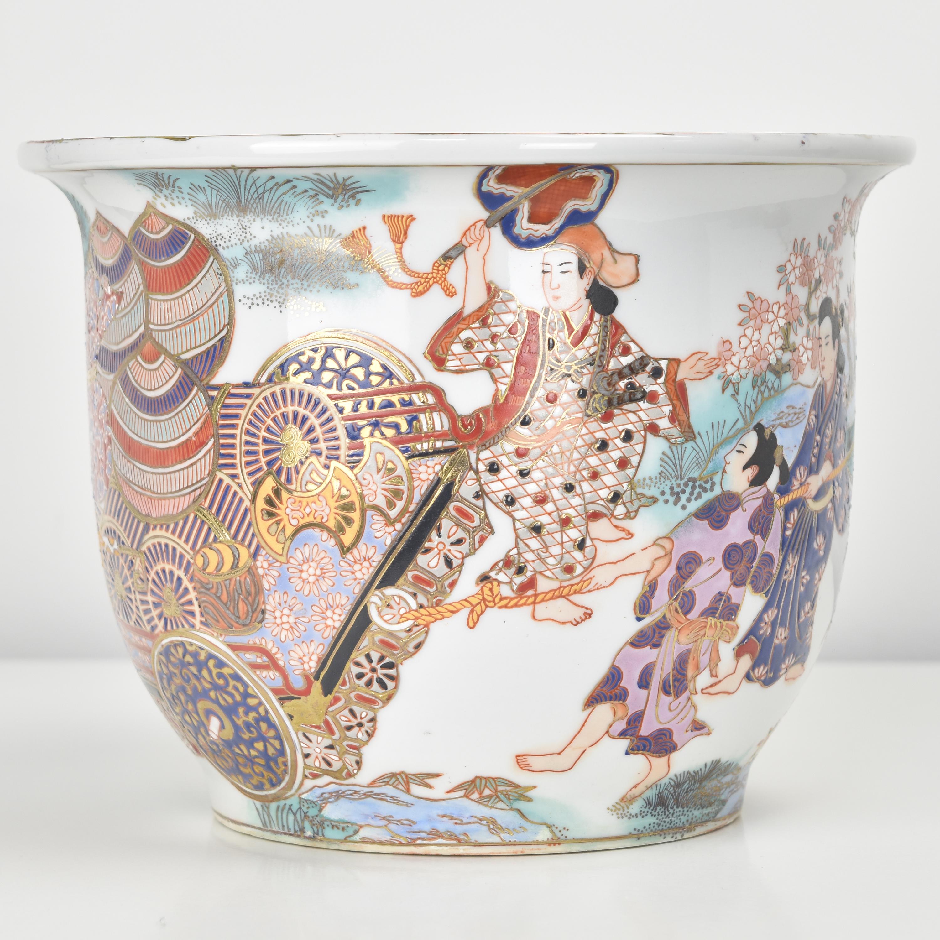 Japonais Jardinière et soucoupe japonaise ancienne, scène peinte à la main, période Meiji en vente