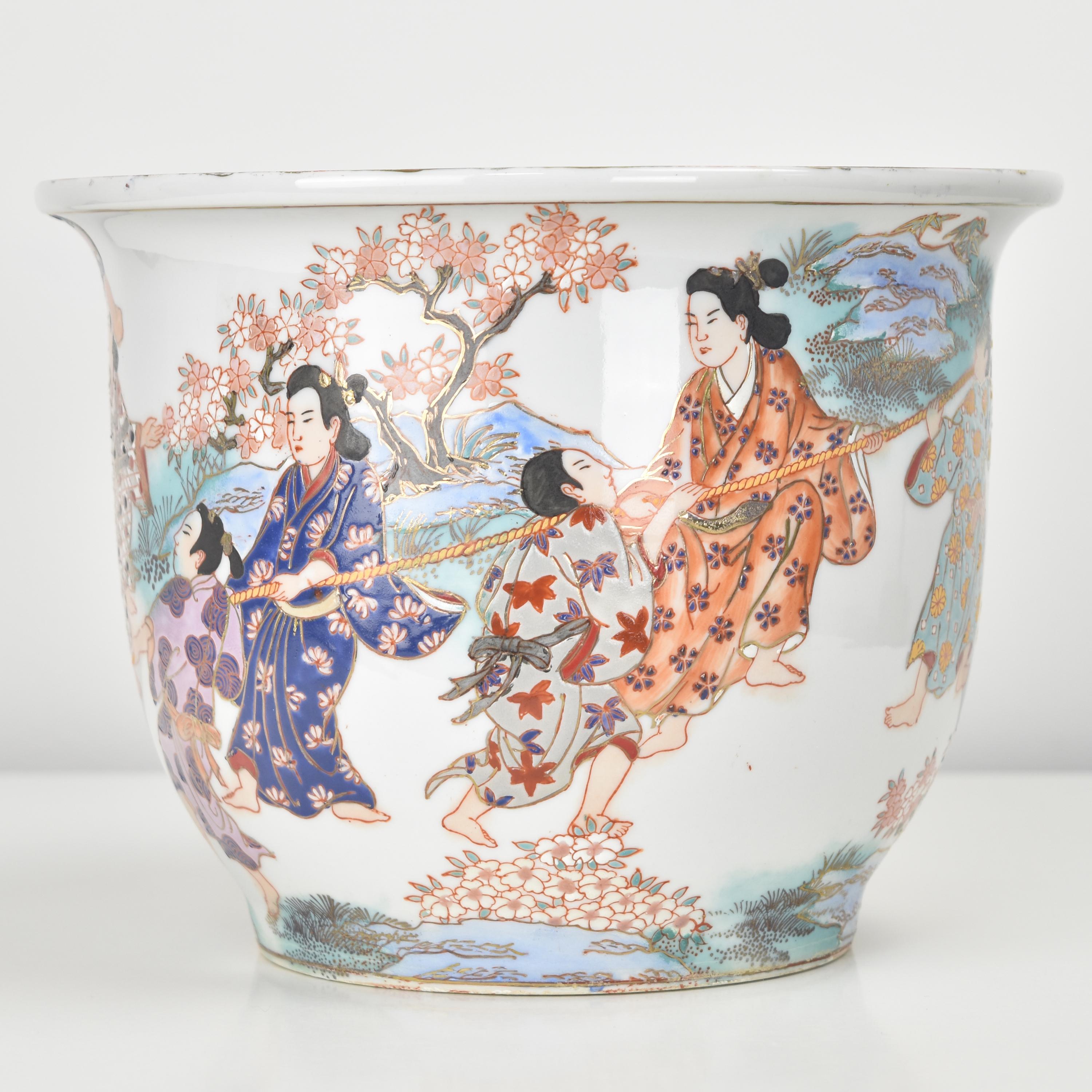 Vernissé Jardinière et soucoupe japonaise ancienne, scène peinte à la main, période Meiji en vente