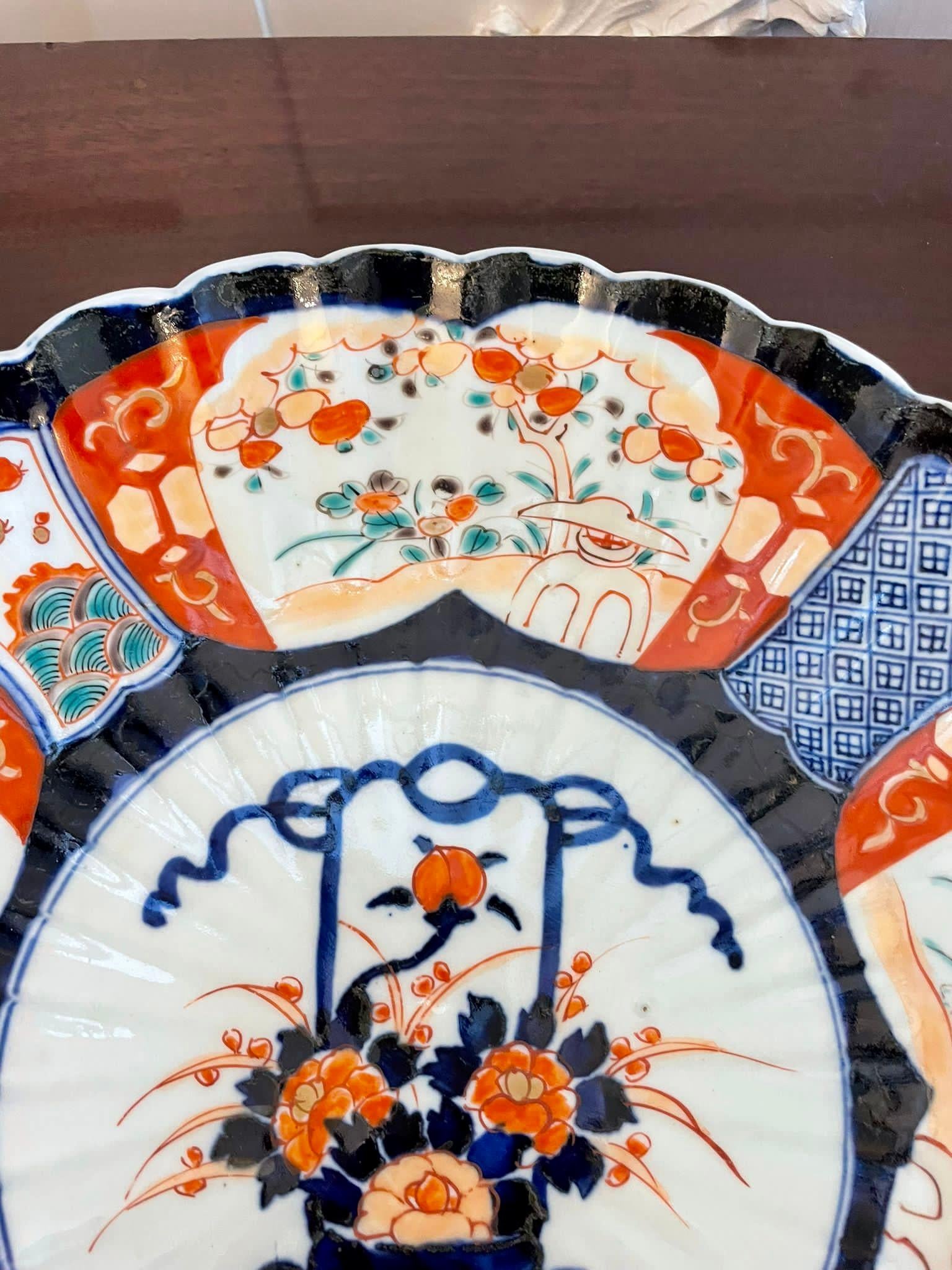 Antiker Imari-Teller in japanischer Qualität (Keramik) im Angebot