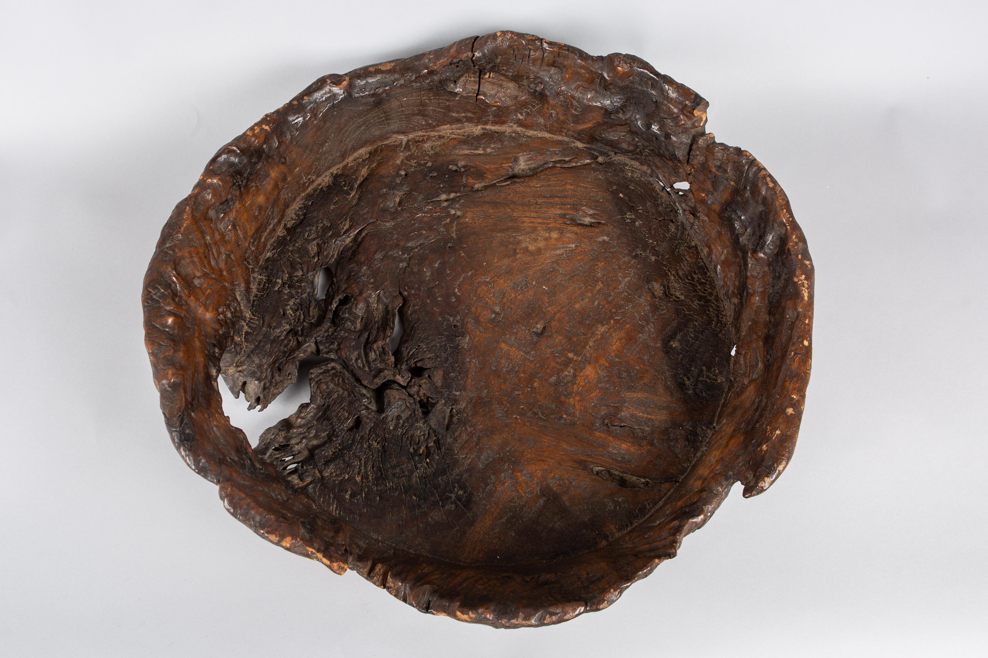 Antique Japanese Rustic Burl Bowl In Good Condition For Sale In Hudson, NY