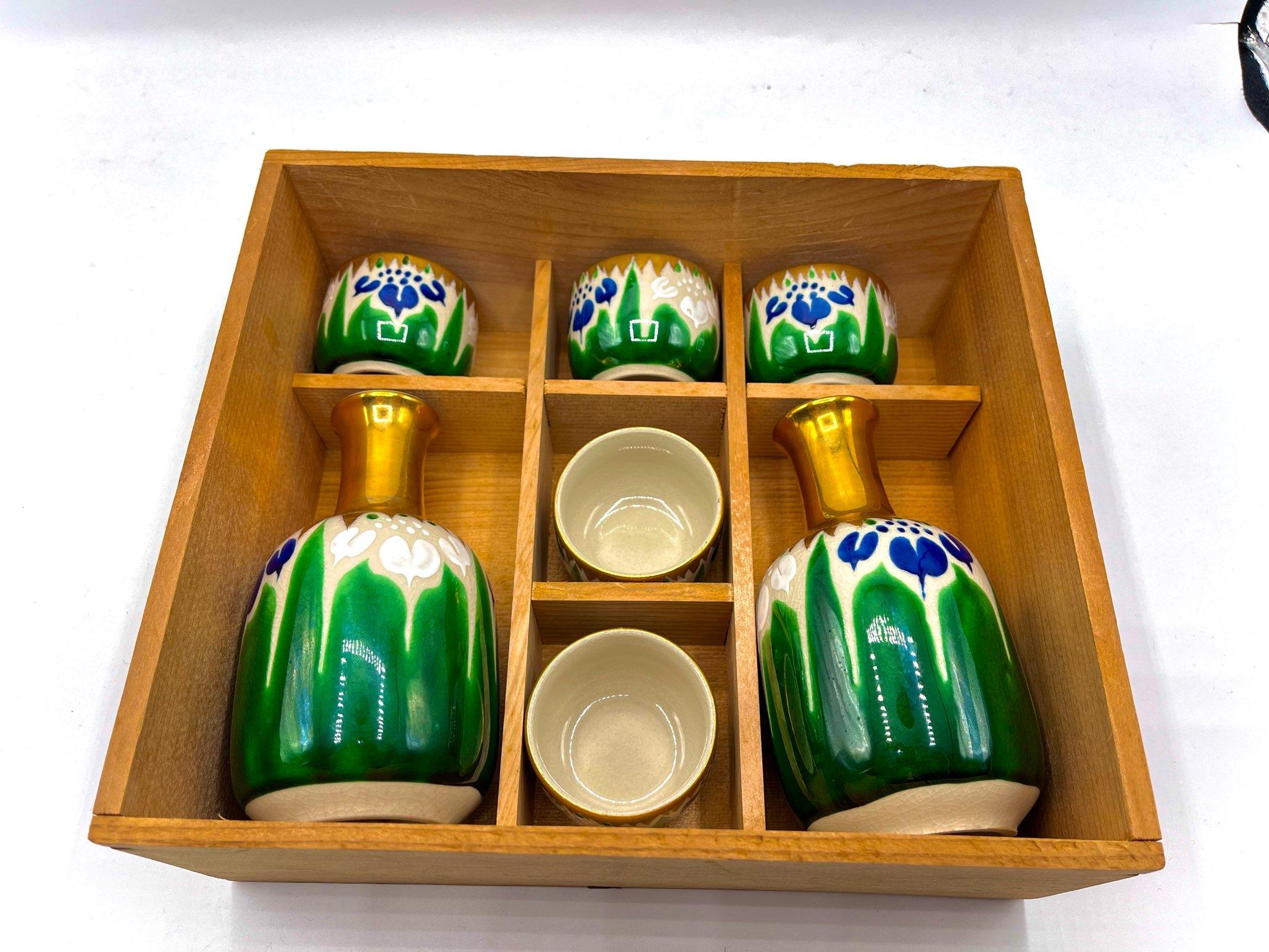 Edo Antique Japanese Sake 2bottles and 5cups Set