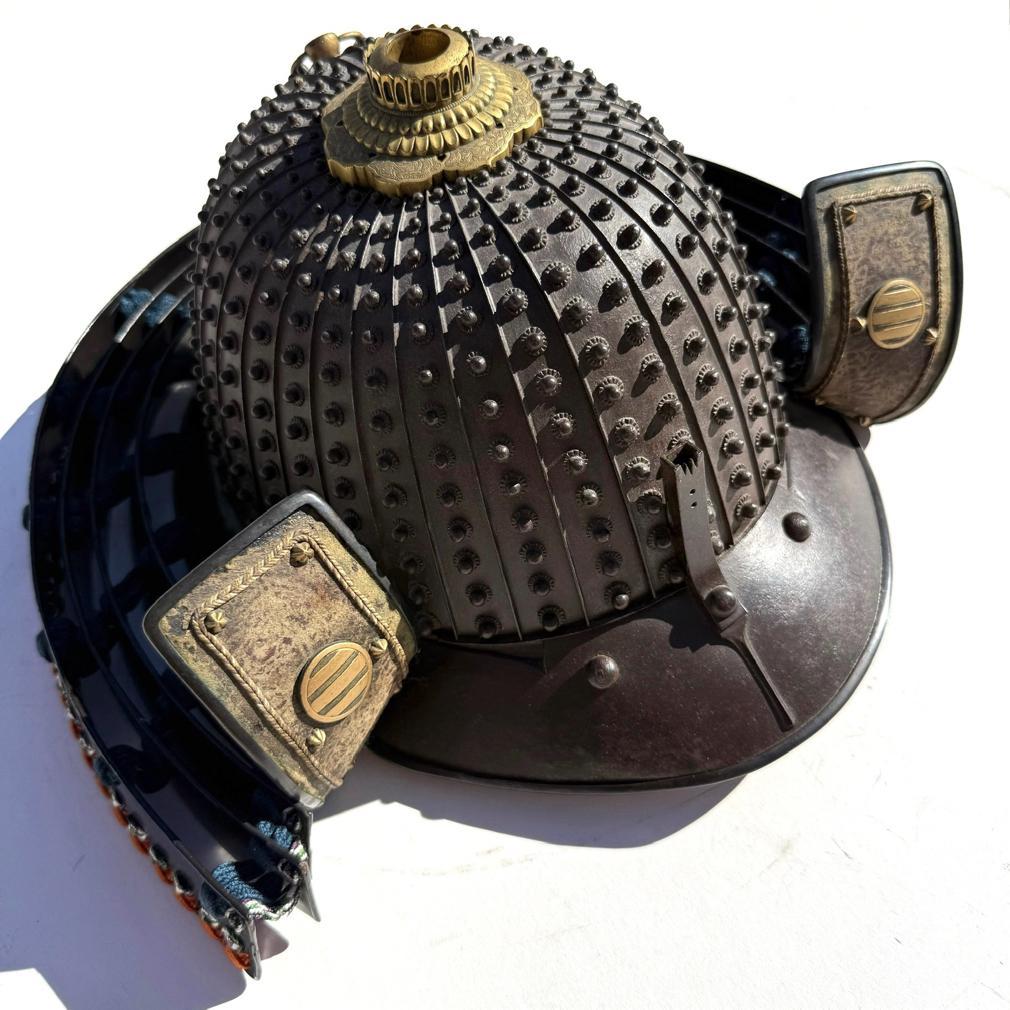 Feuille d'or Ancienne armure japonaise de samouraï, période Edo, 18e siècle en vente