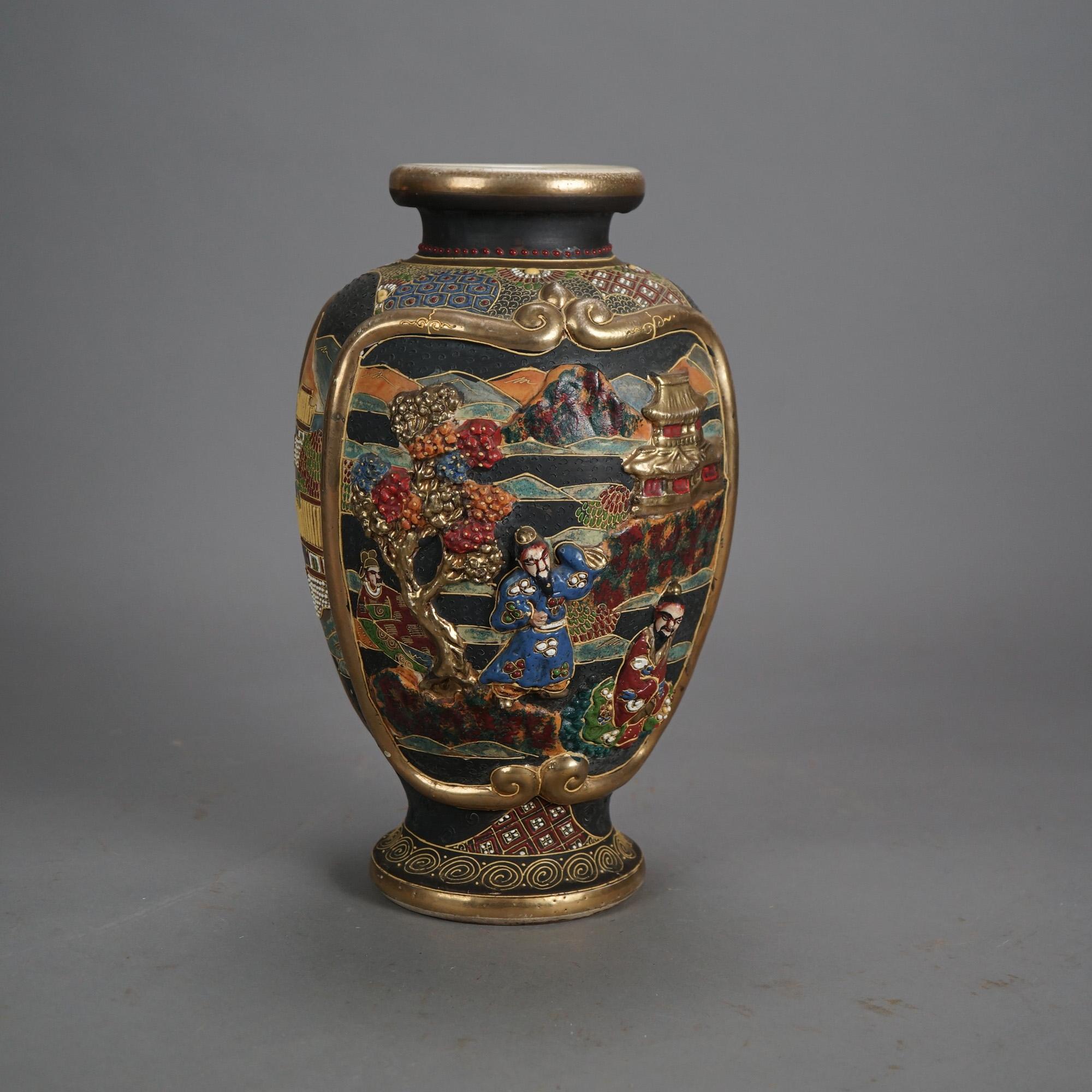 Antiguo Jarrón Japonés de Cerámica Satsuma Dorado y Estampado C1930 Alfarería en venta