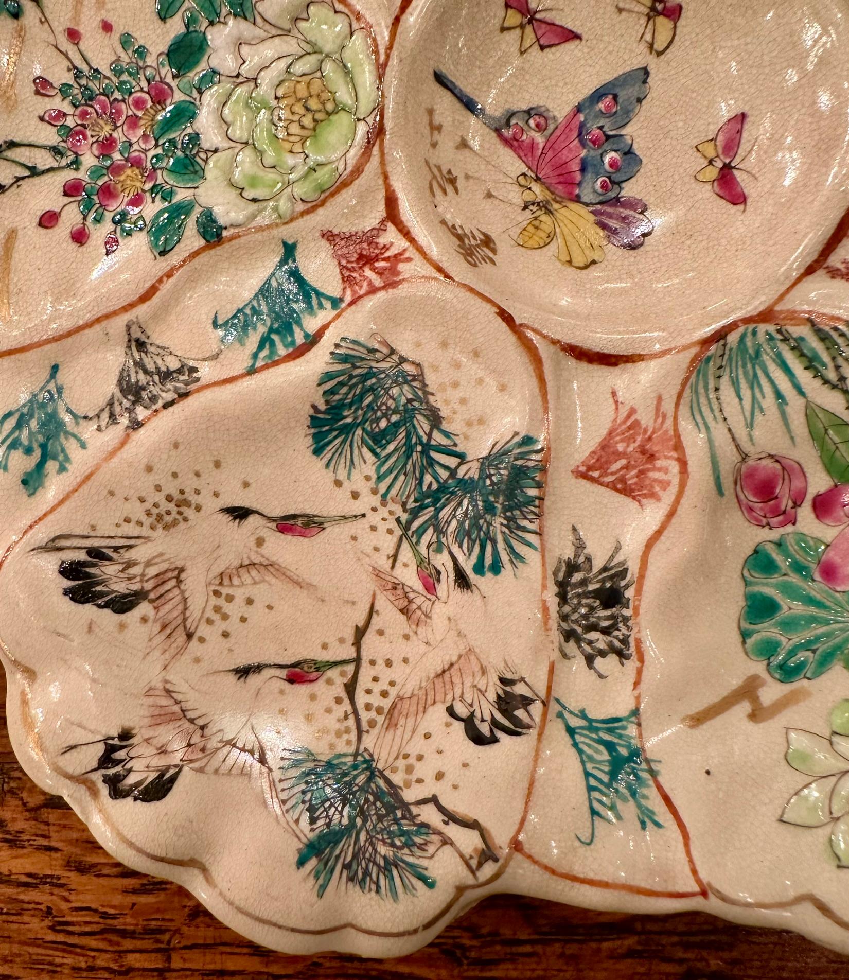 Antique Japanese Satsuma Hand-Painted Detail Porcelain Oyster Plate, Circa 1890. For Sale 2