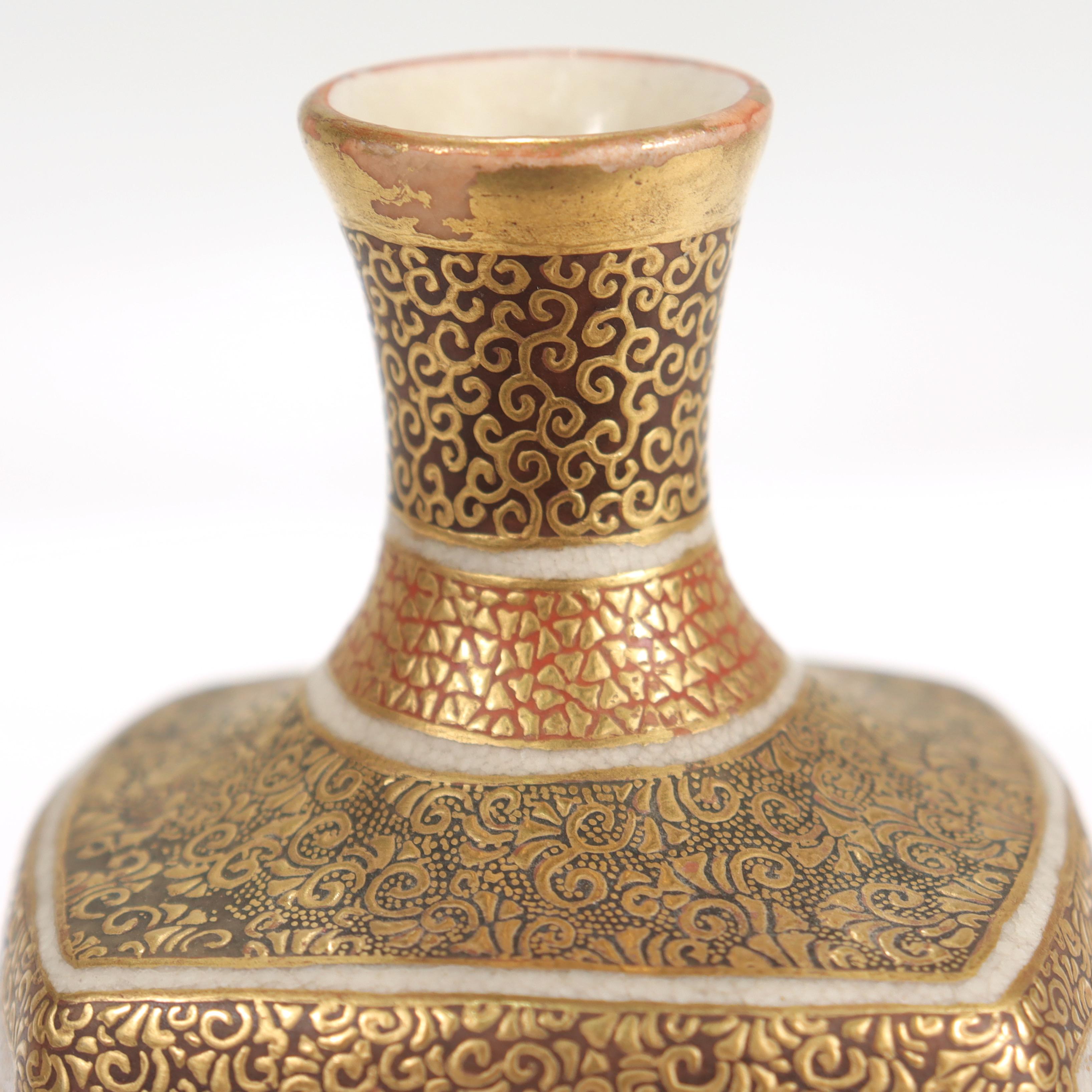 Antike japanische Satsuma Keramik Miniatur Kabinett Vase 9