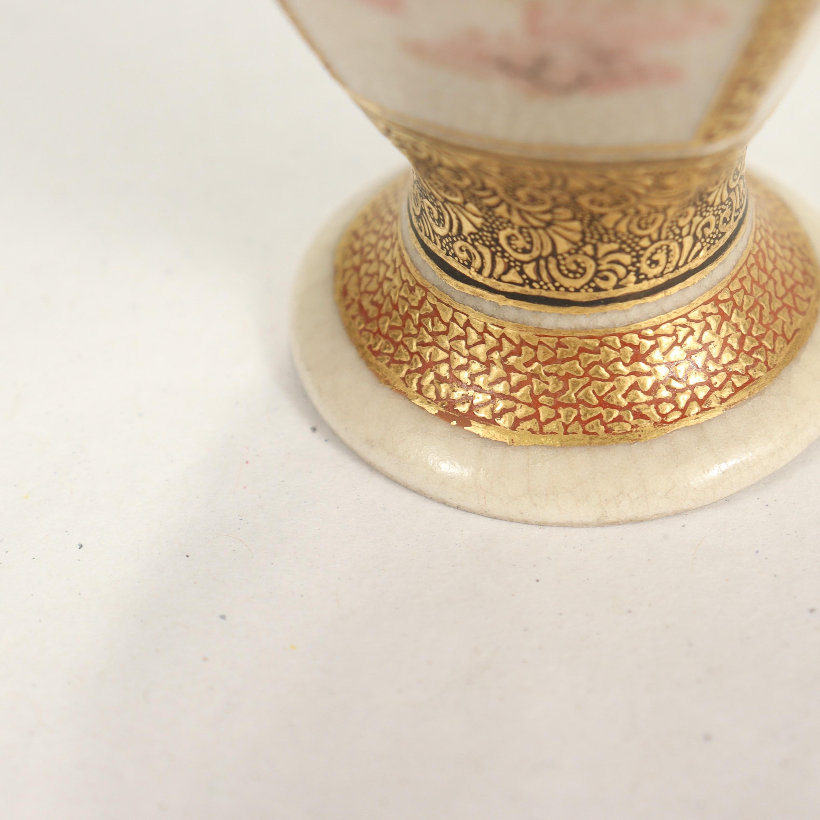 Antike japanische Satsuma Keramik Miniatur Kabinett Vase 10