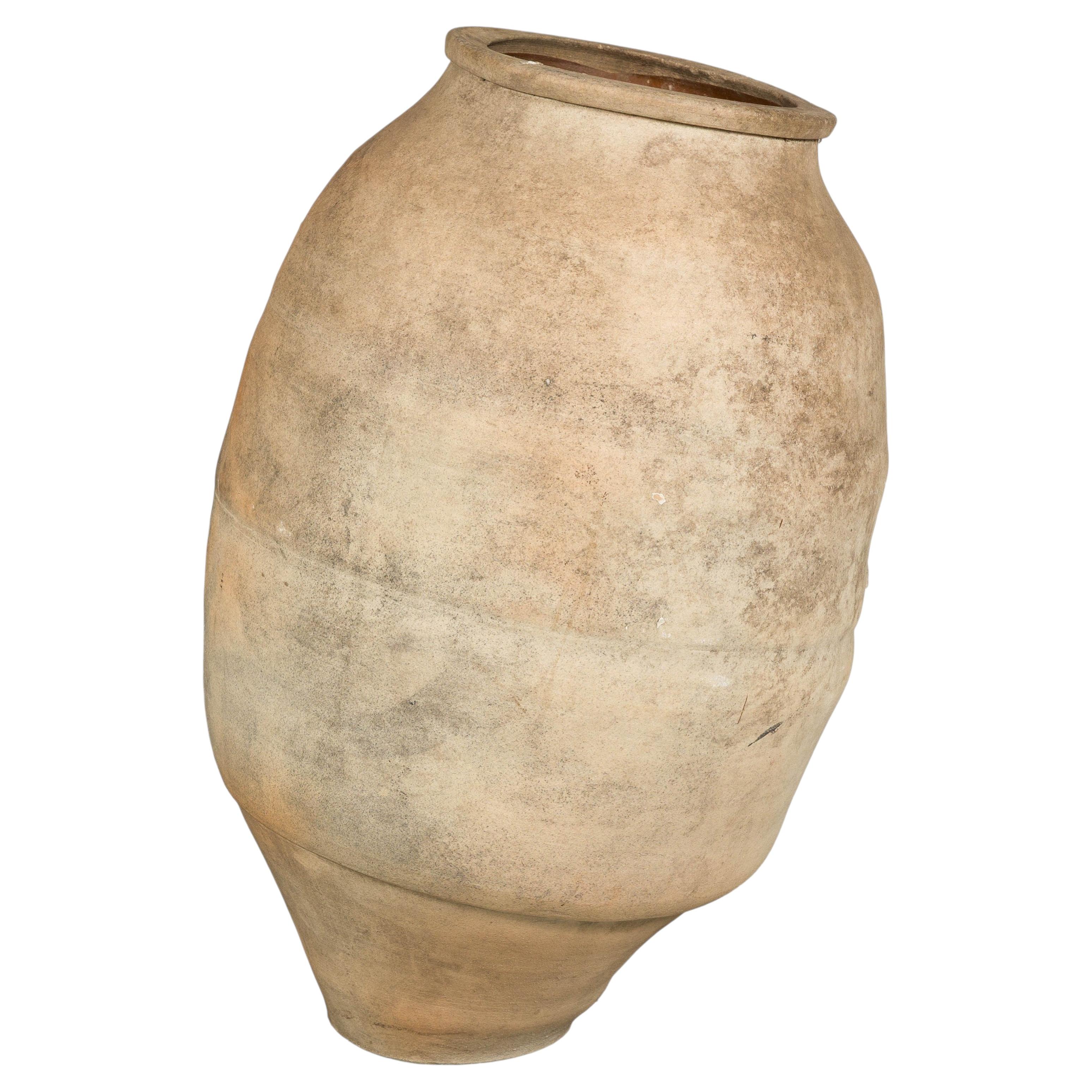 Ancienne jarre à grains en poterie japonaise Shigaraki, patinée par les intempéries