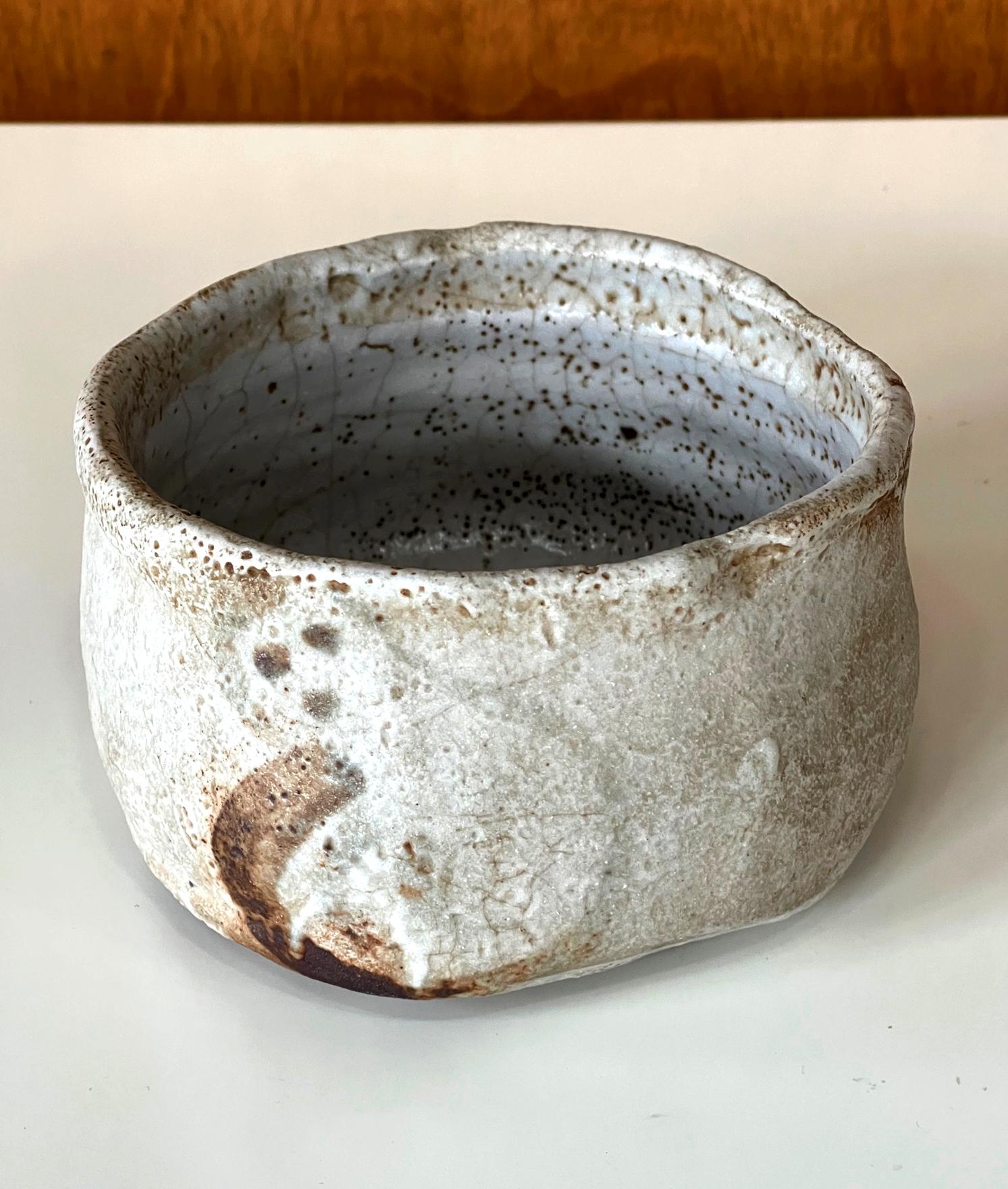 Antique Japanese Shino Ware Chawan Tea Bowl For Sale 7