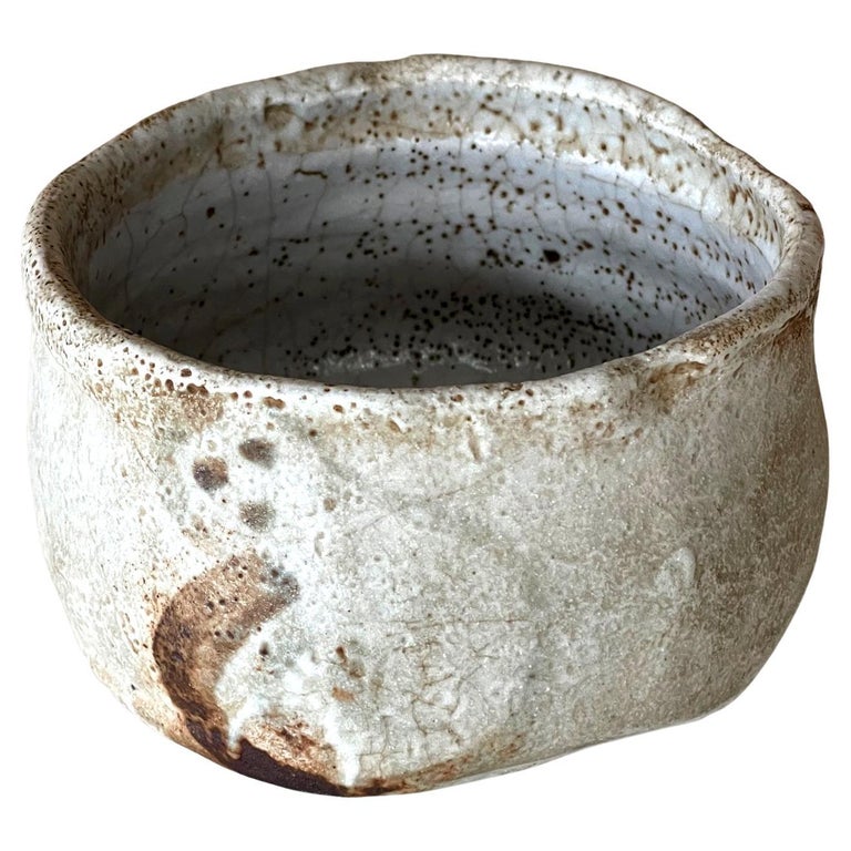 Antique Japanese Shino Ware Chawan Tea Bowl For Sale at 1stDibs