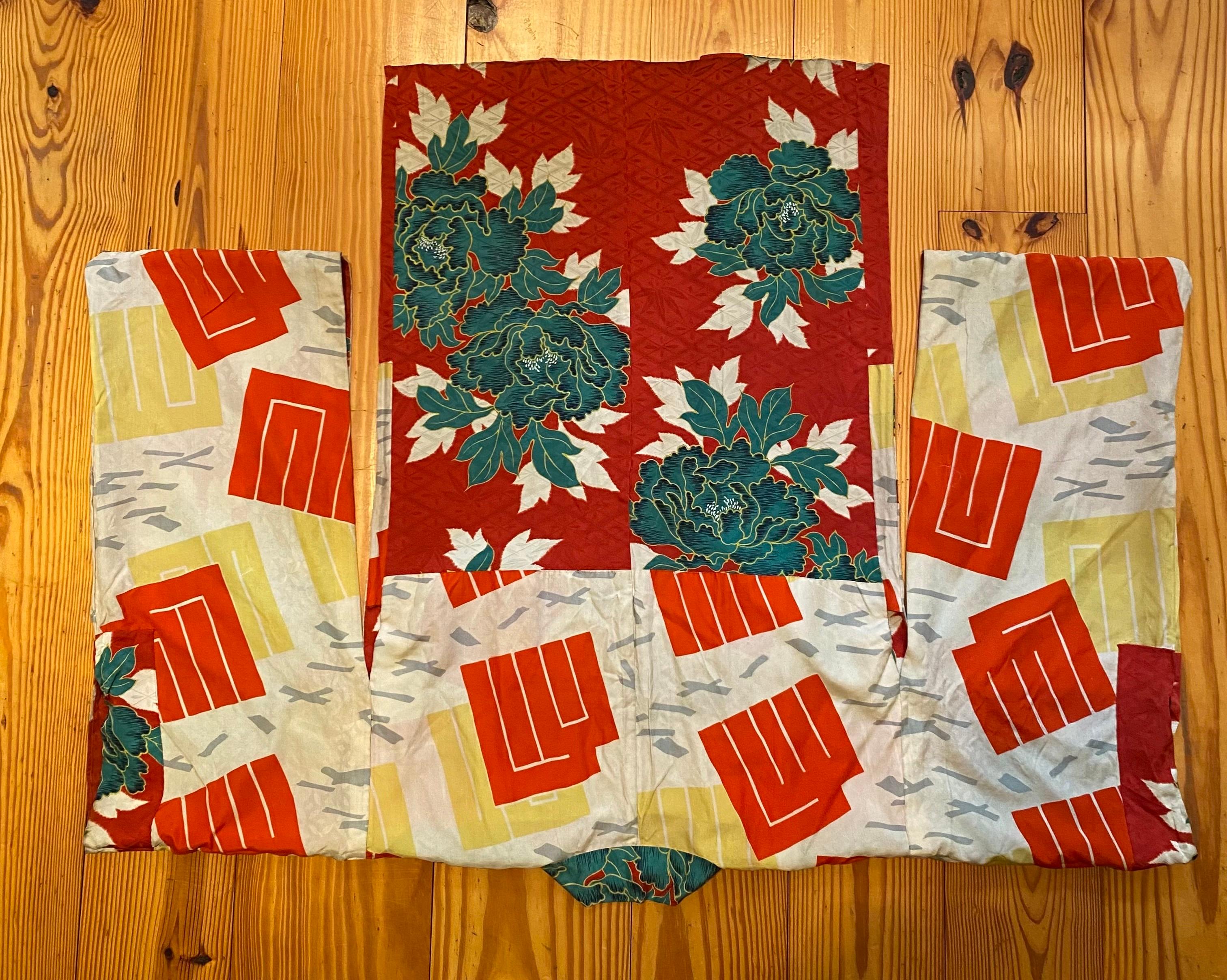 Beautiful antique silk Japanese Kimono.