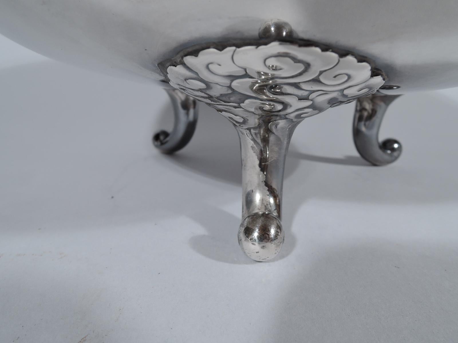 Antique Japanese Silver Bowl with Mixed Metal Flowers and Birds 3