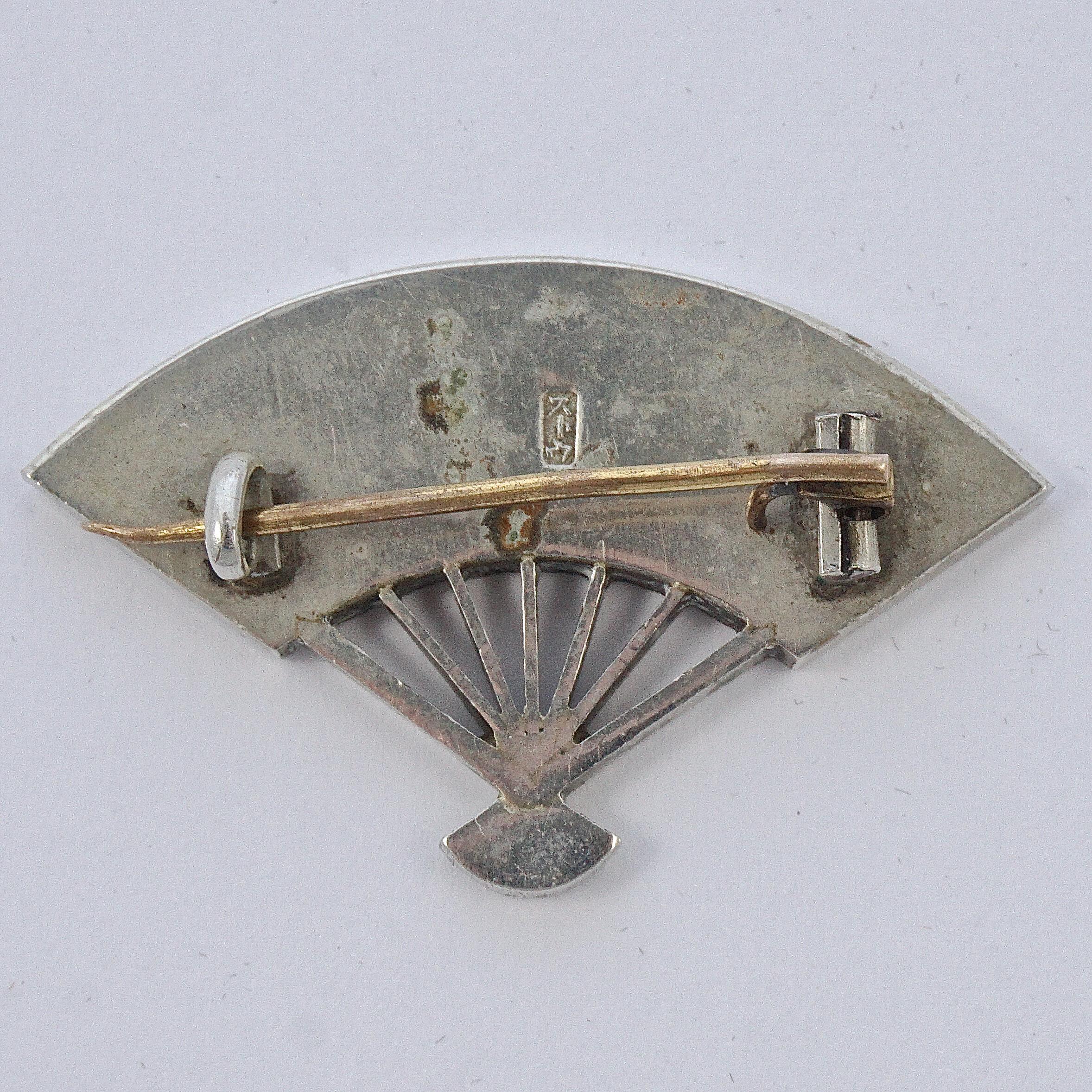 Antique Japanese Silver Plated Fan Brooch Hand Painted on Mother of Pearl 2