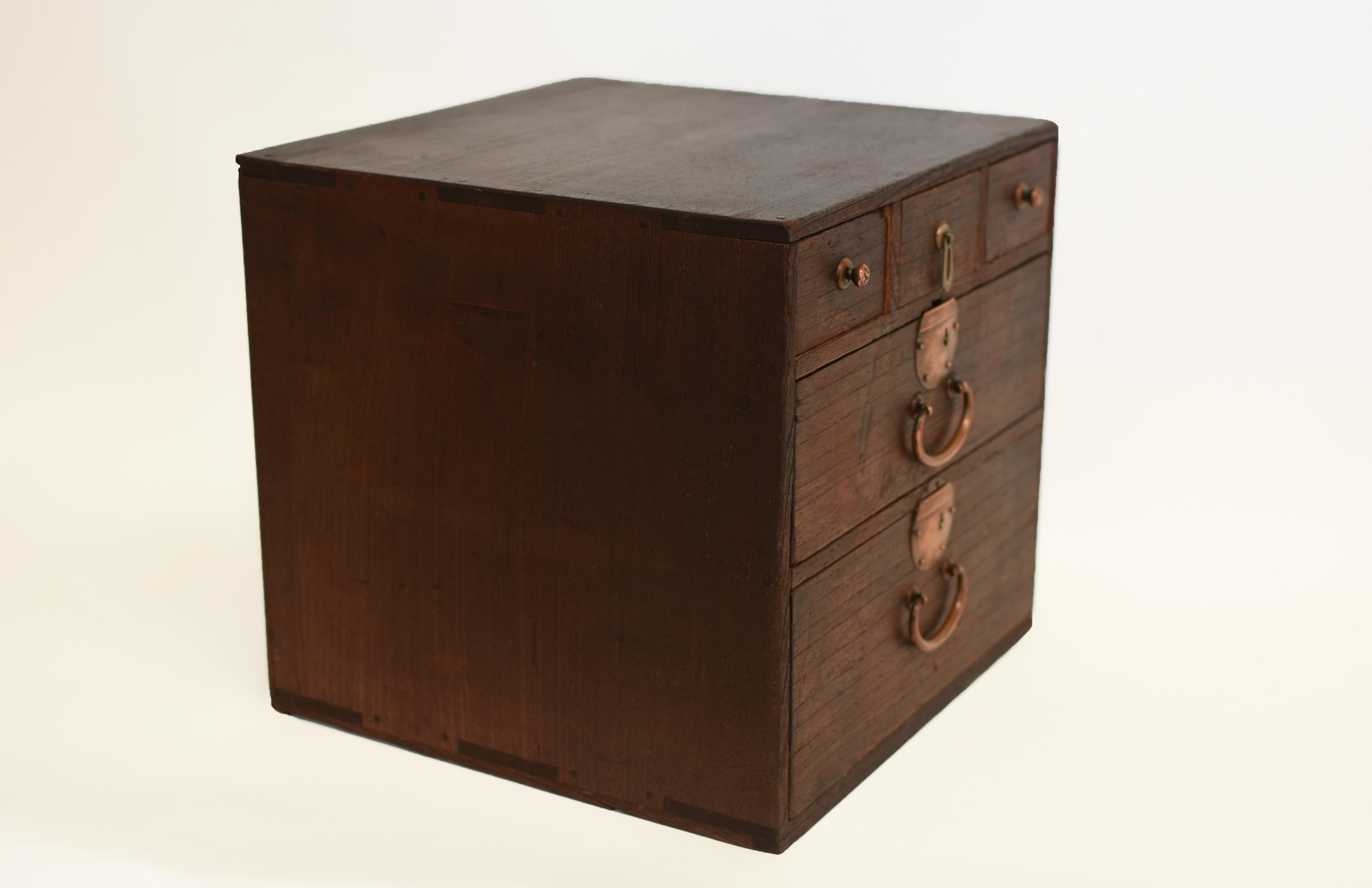 Antique Japanese Small Tansu Drawers Meiji 13