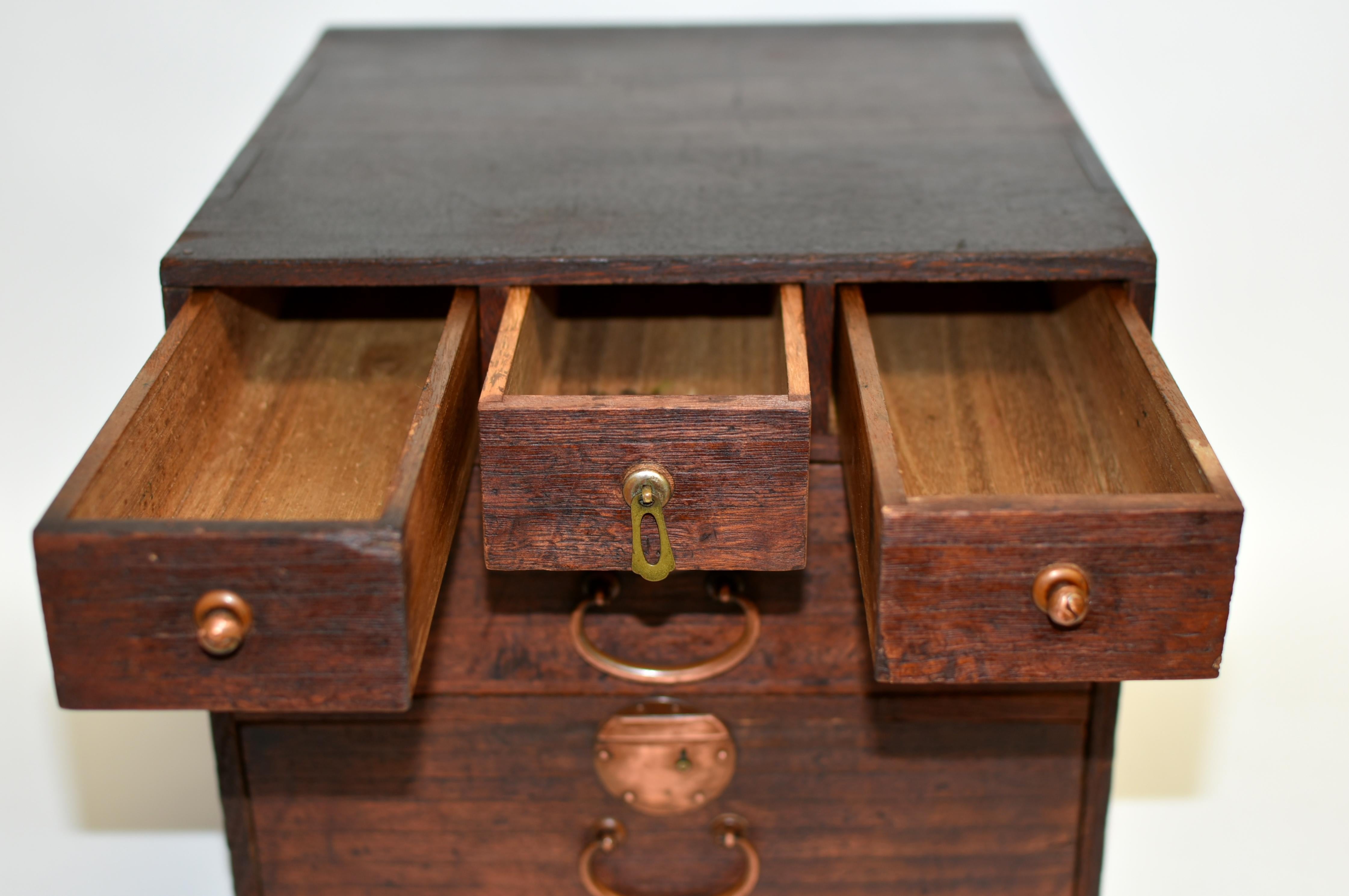 Wood Antique Japanese Small Tansu Drawers Meiji 13