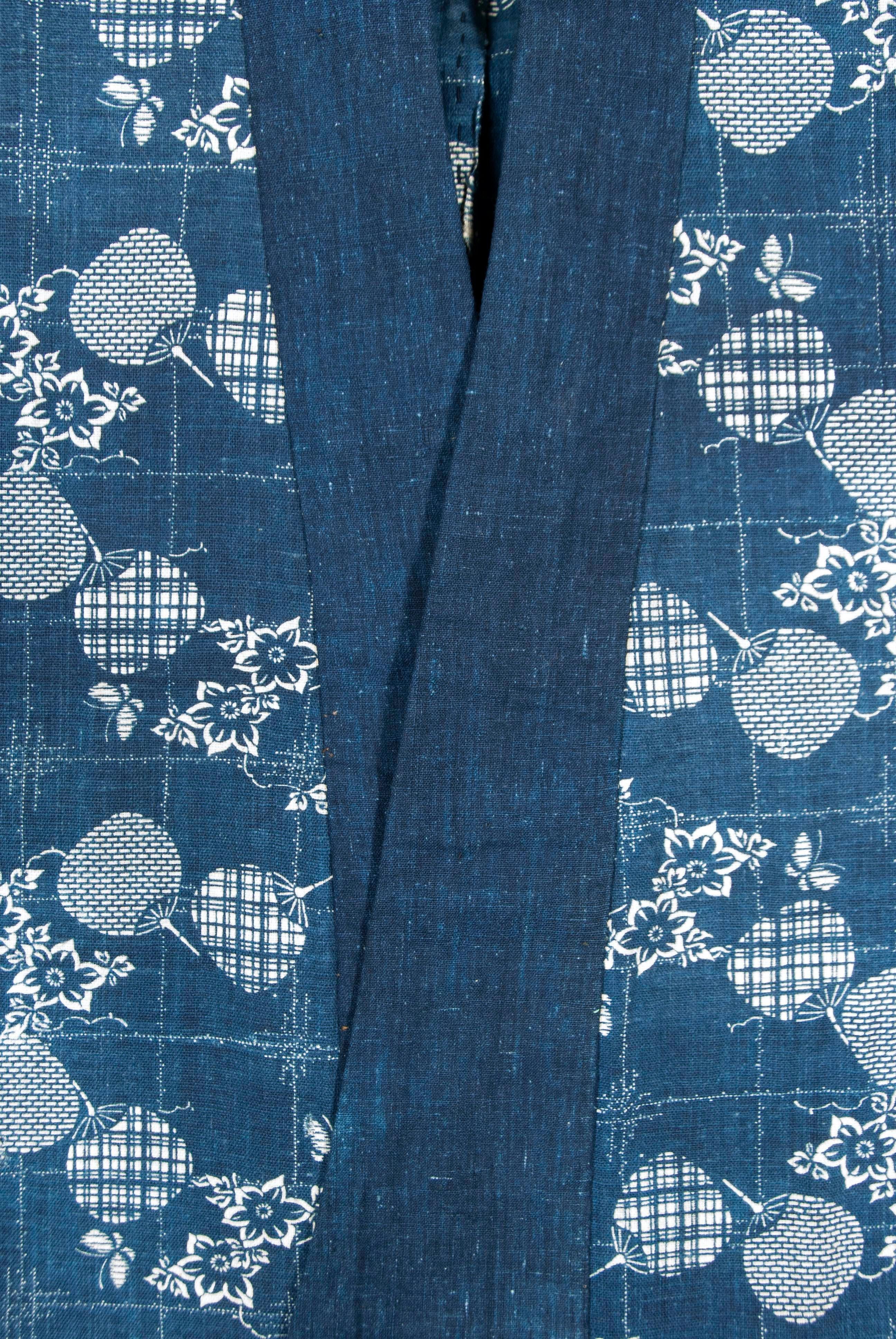 Juban japonais ancien teint au crayon avec motif d'éventail Bon état - En vente à Point Richmond, CA