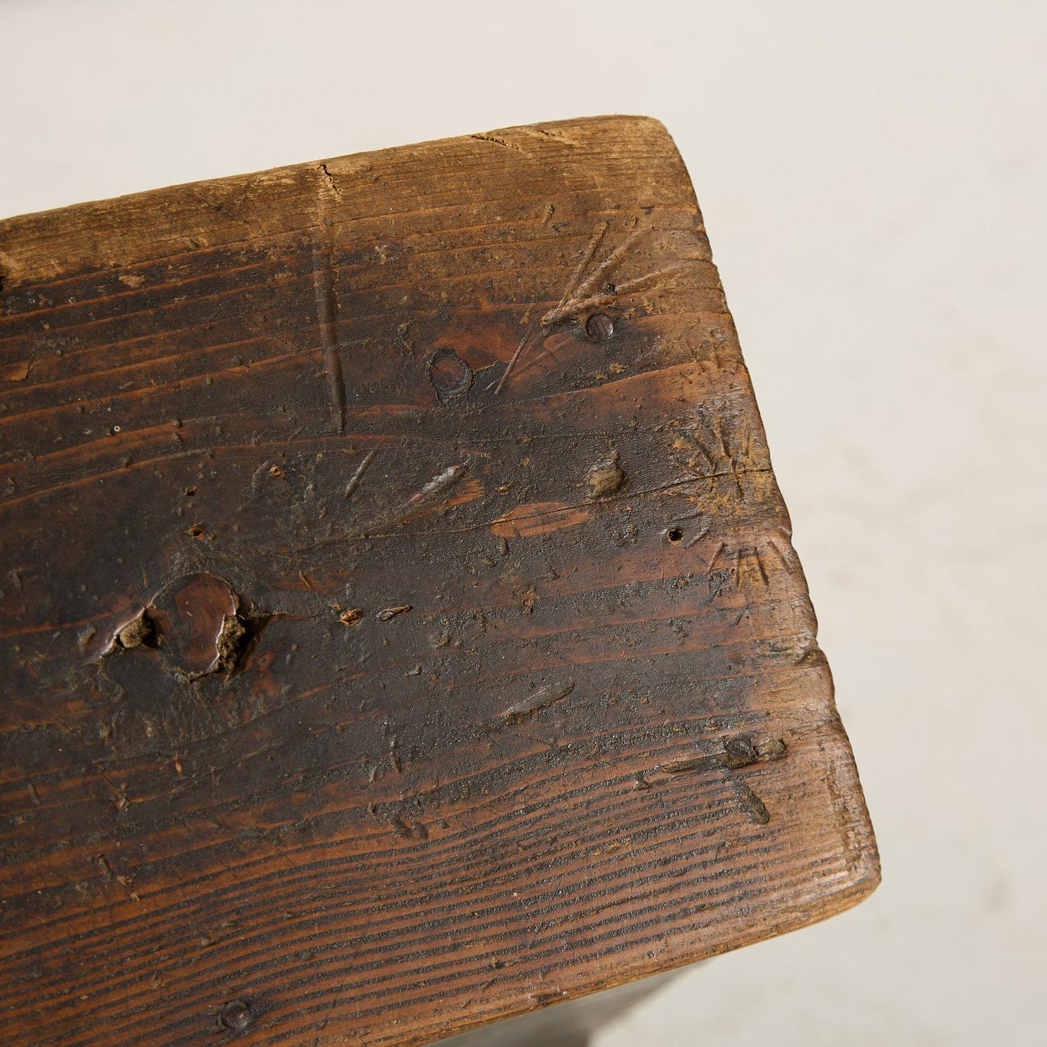 Antique Japanese Street Vendor Stool in Original Paint, 1890s For Sale 4