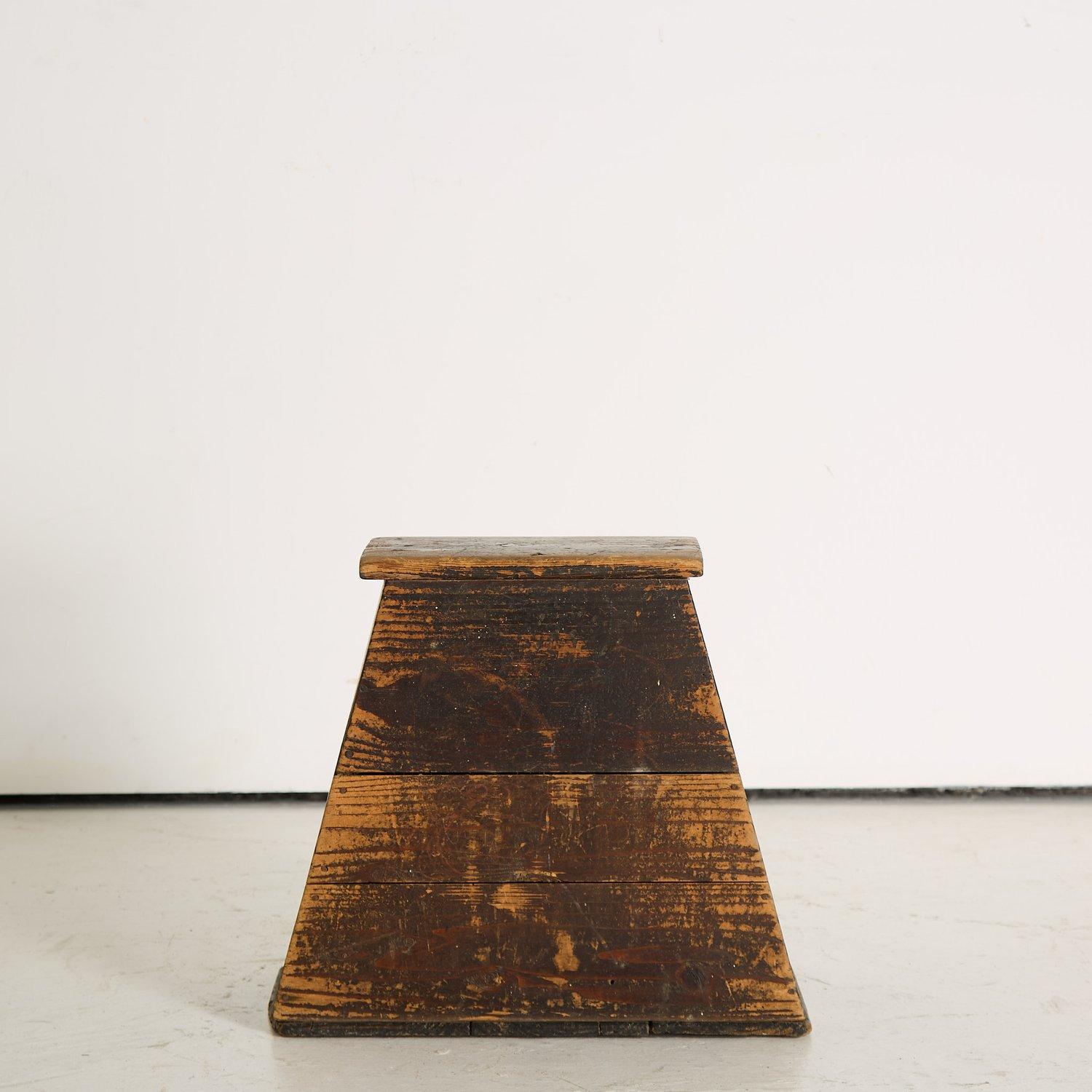 Wood Antique Japanese Street Vendor Stool in Original Paint, 1890s For Sale