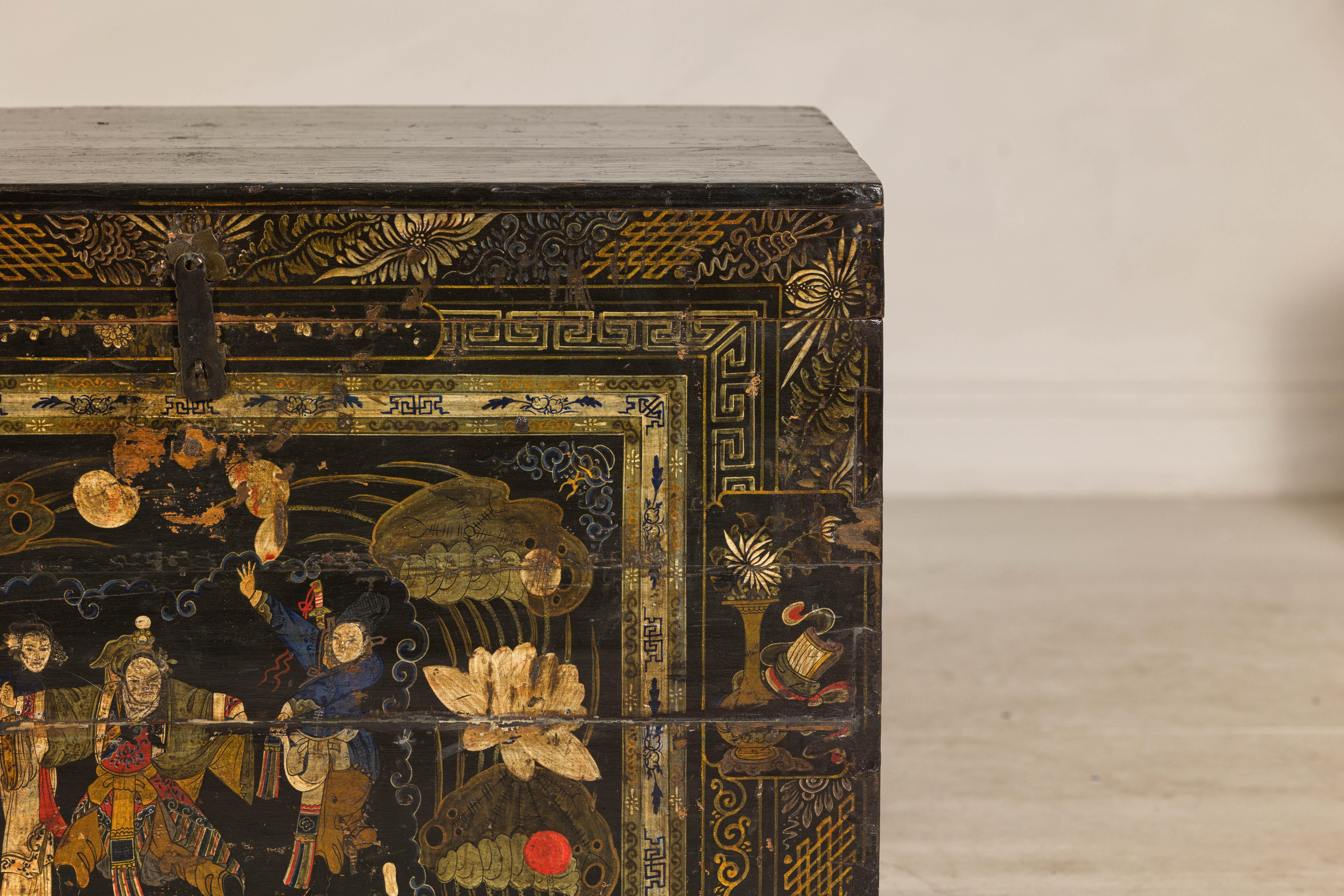 Coffre de style japonais ancien peint à la main avec décor scénique, début du 20e siècle en vente 5