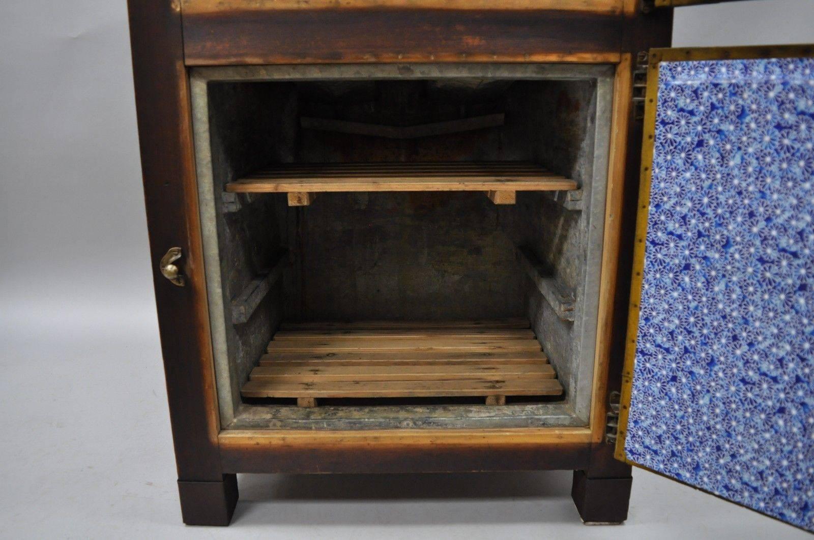 Antique Japanese Tajimashikiseisakusho Oak Wood Ice Box Freezer Refrigerator In Good Condition In Philadelphia, PA