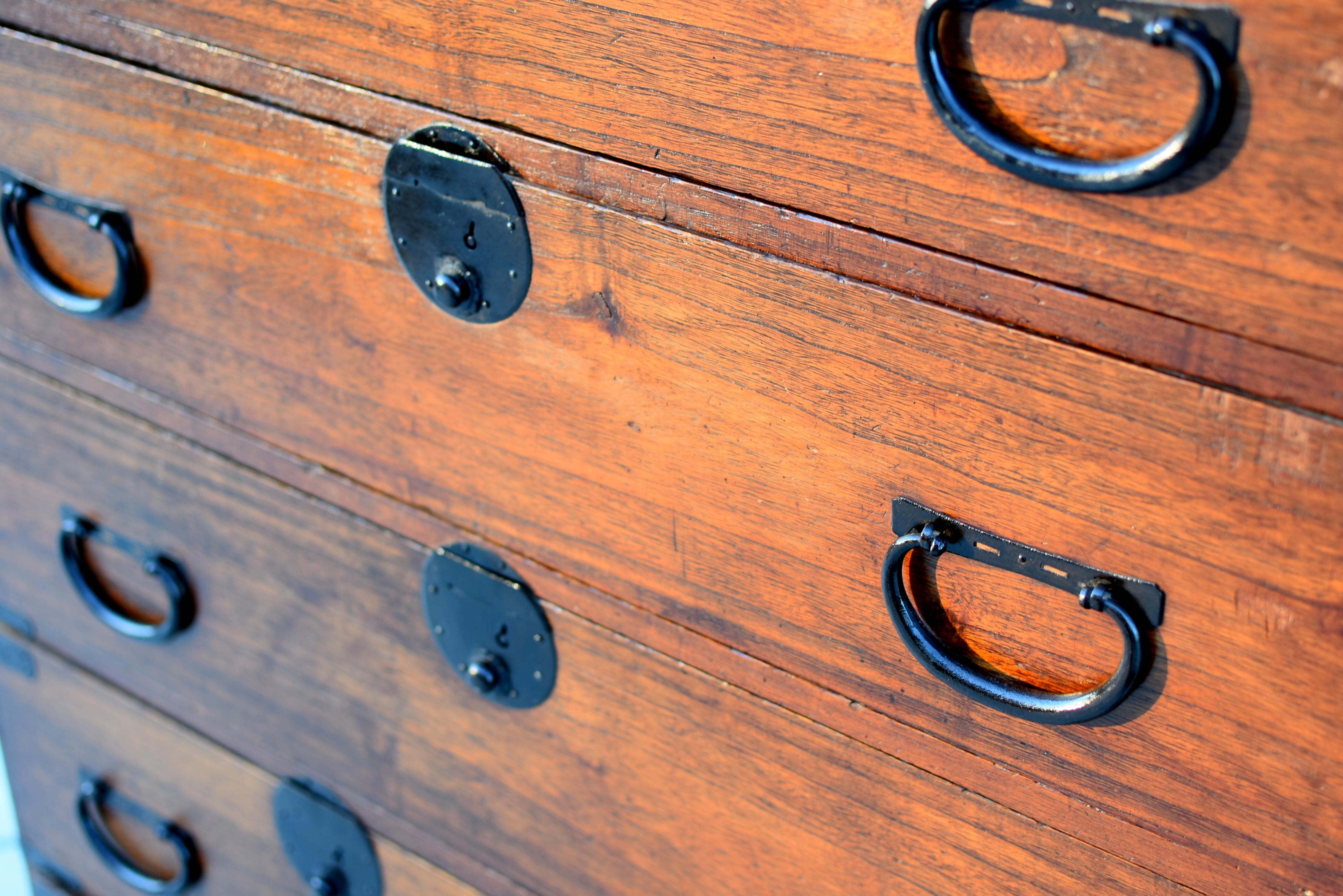 Antique Japanese Tansu 8 Drawers Tasho Period Isho Dansu 11