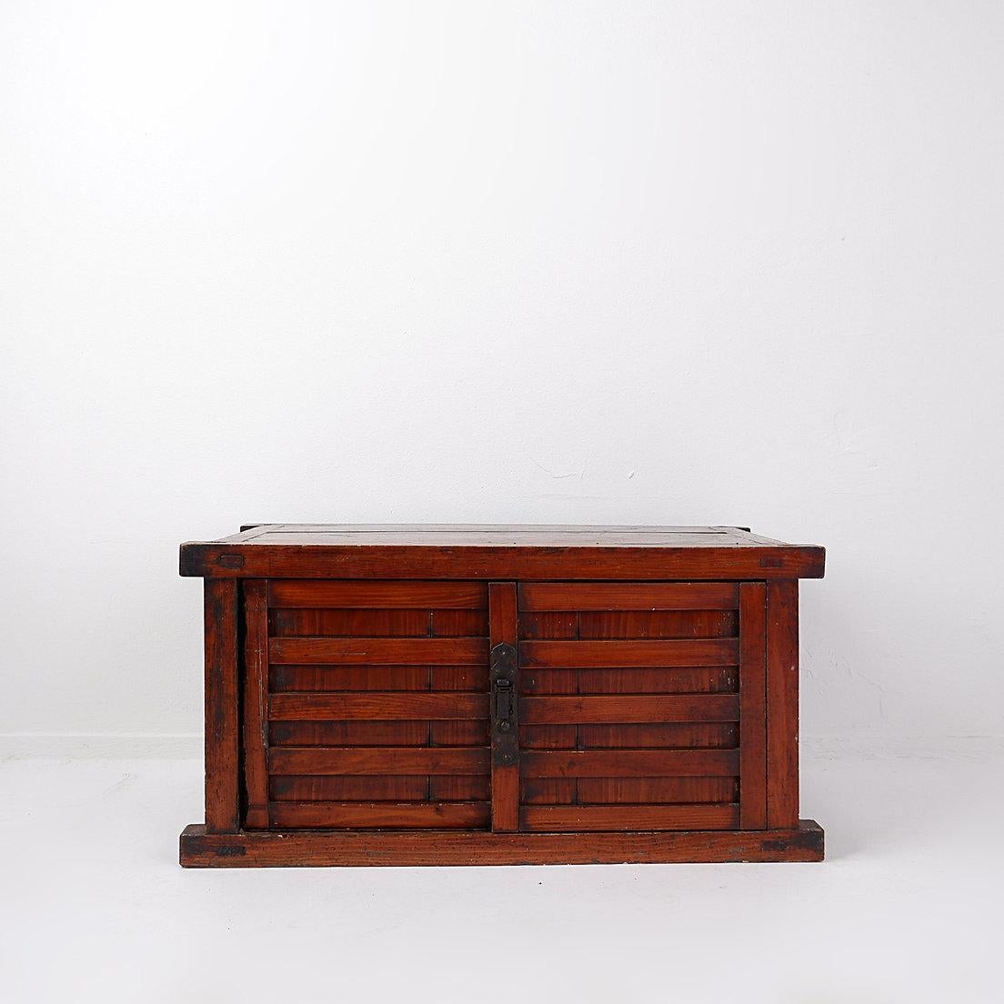 Antiguo todana tansu japonés - 20 en venta 4