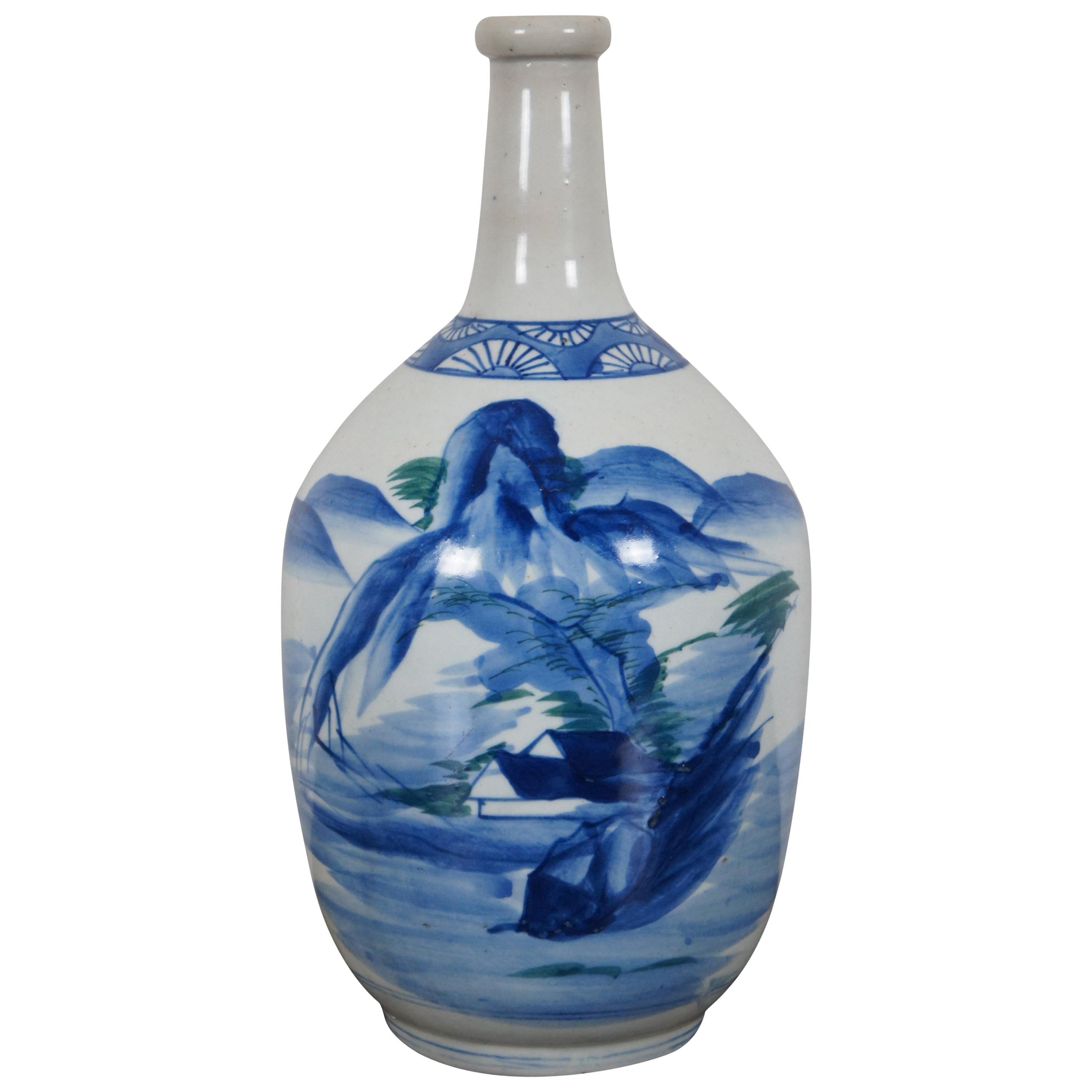 Contemporary Japanese Sake Bottle by Kakurezaki Ryuichi For Sale at 1stDibs