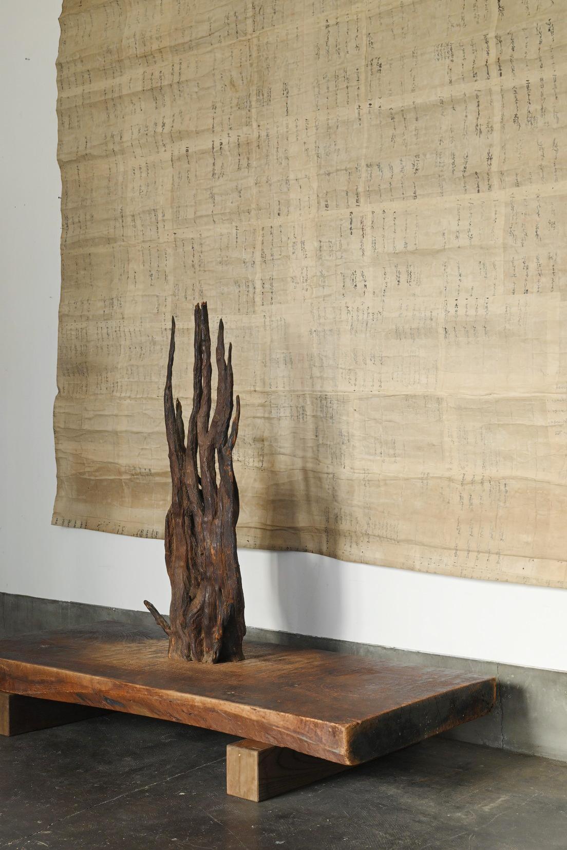 Taisho Antico oggetto giapponese a forma di radice d'albero / 1868-1920 / ornamento Wabi-sabi in vendita