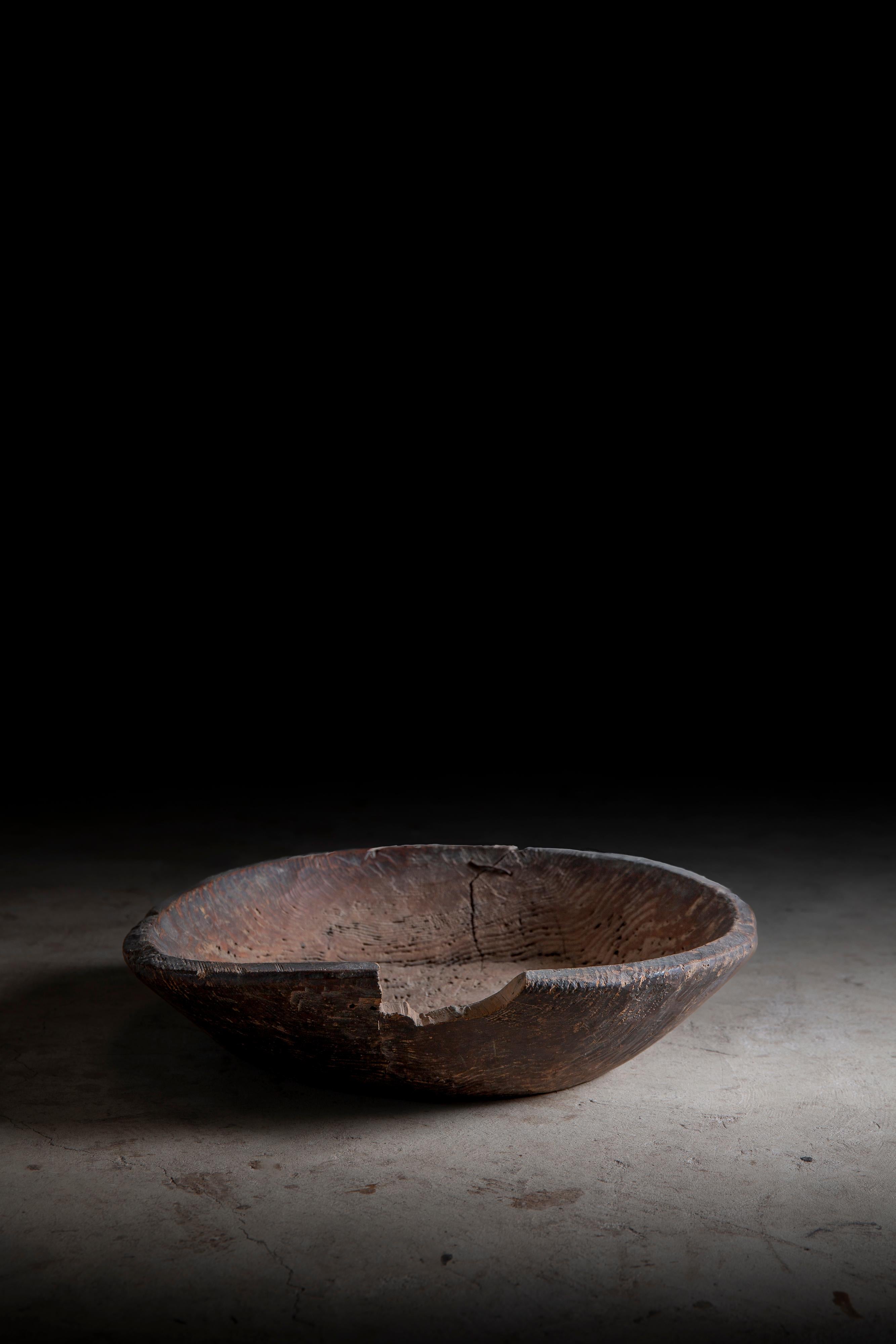 antique Japanese wabi sabi Konebachi, Hand-carved dough bowl - primitive, mingei 3