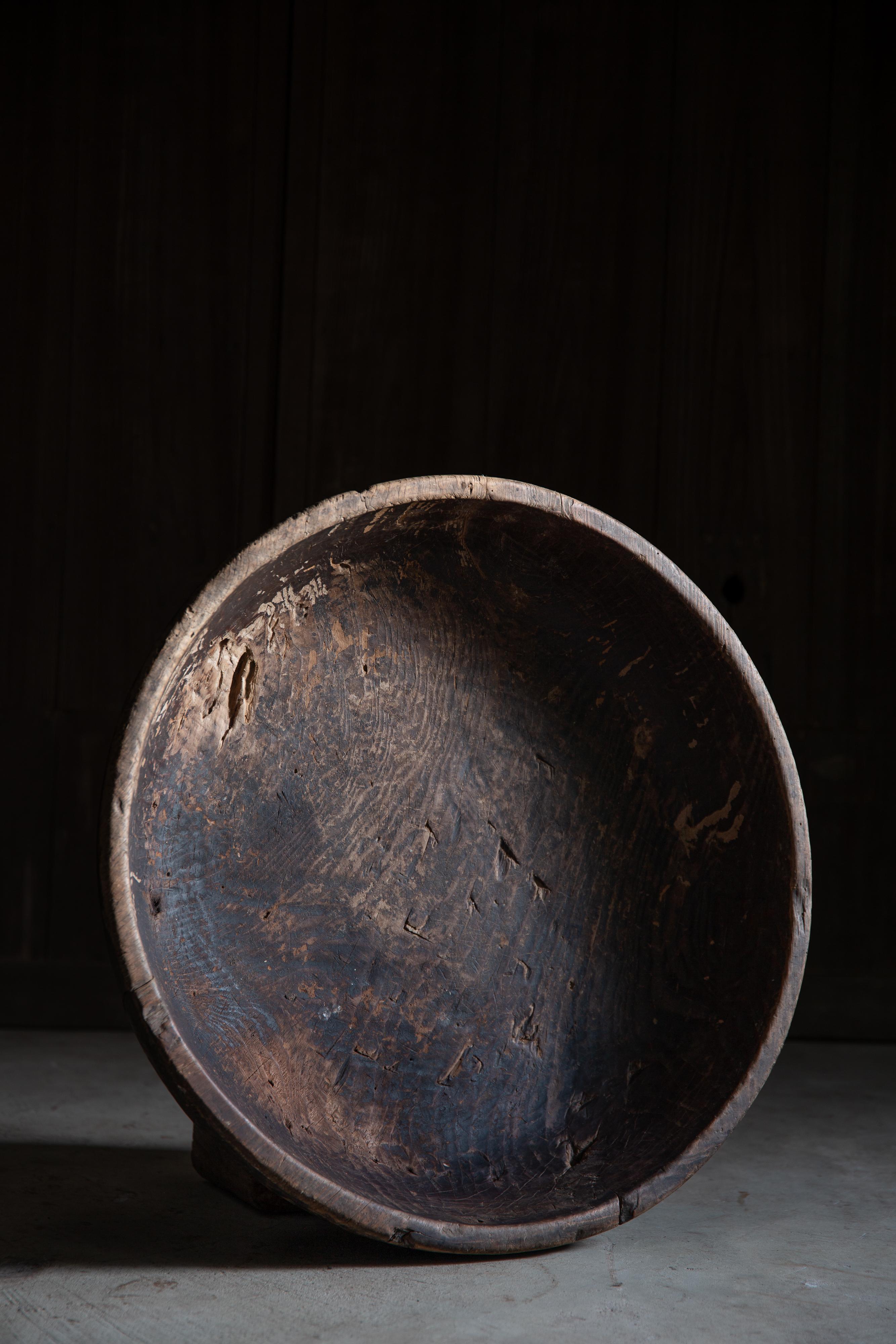 Antique wooden dough bowl, Konebachi. - Hand-carved from the one solid wood piece , circa 1870s - 1900s. 
dough bowls were widely owned by the ordinary Japanese households, the most typical usage is for kneading the dough for rice cake or noodles.