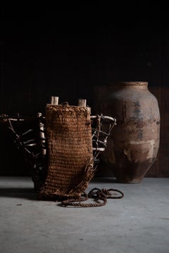Antique Japanese wabi sabi vine wicker carrier basket Tangara coal miners basket