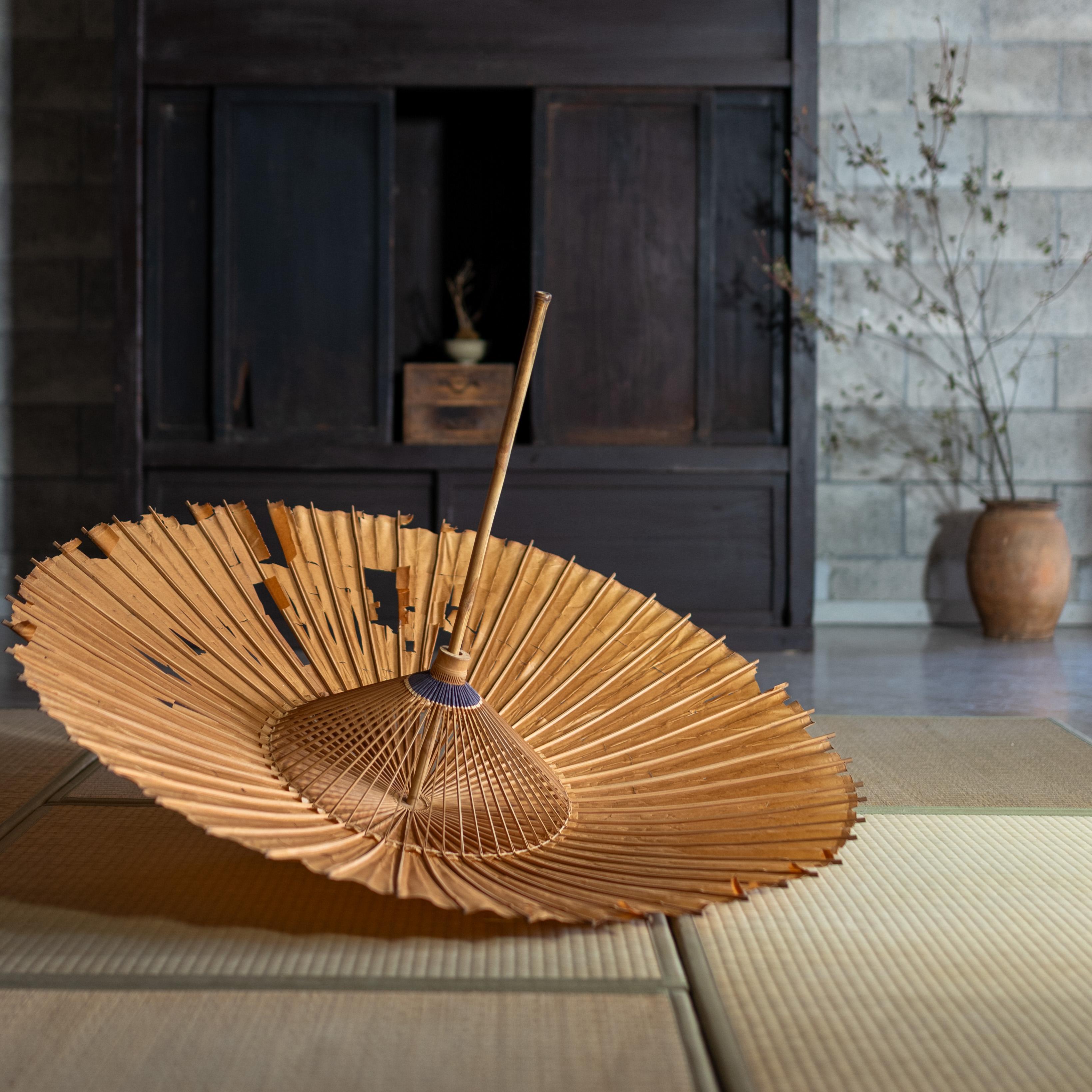 Bambou Ancienne ombrelle japonaise 