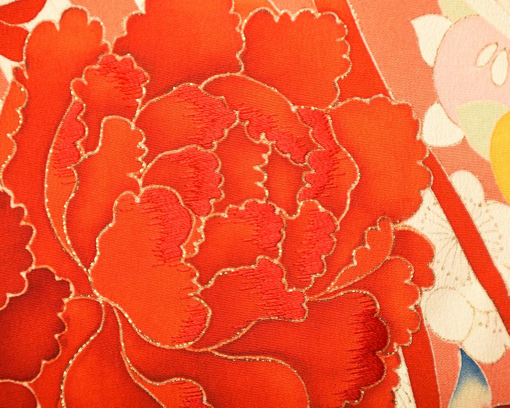 Antiker japanischer Kimono für Damen aus Seide mit Stickerei, frühes 20. Jahrhundert (Japanisch)