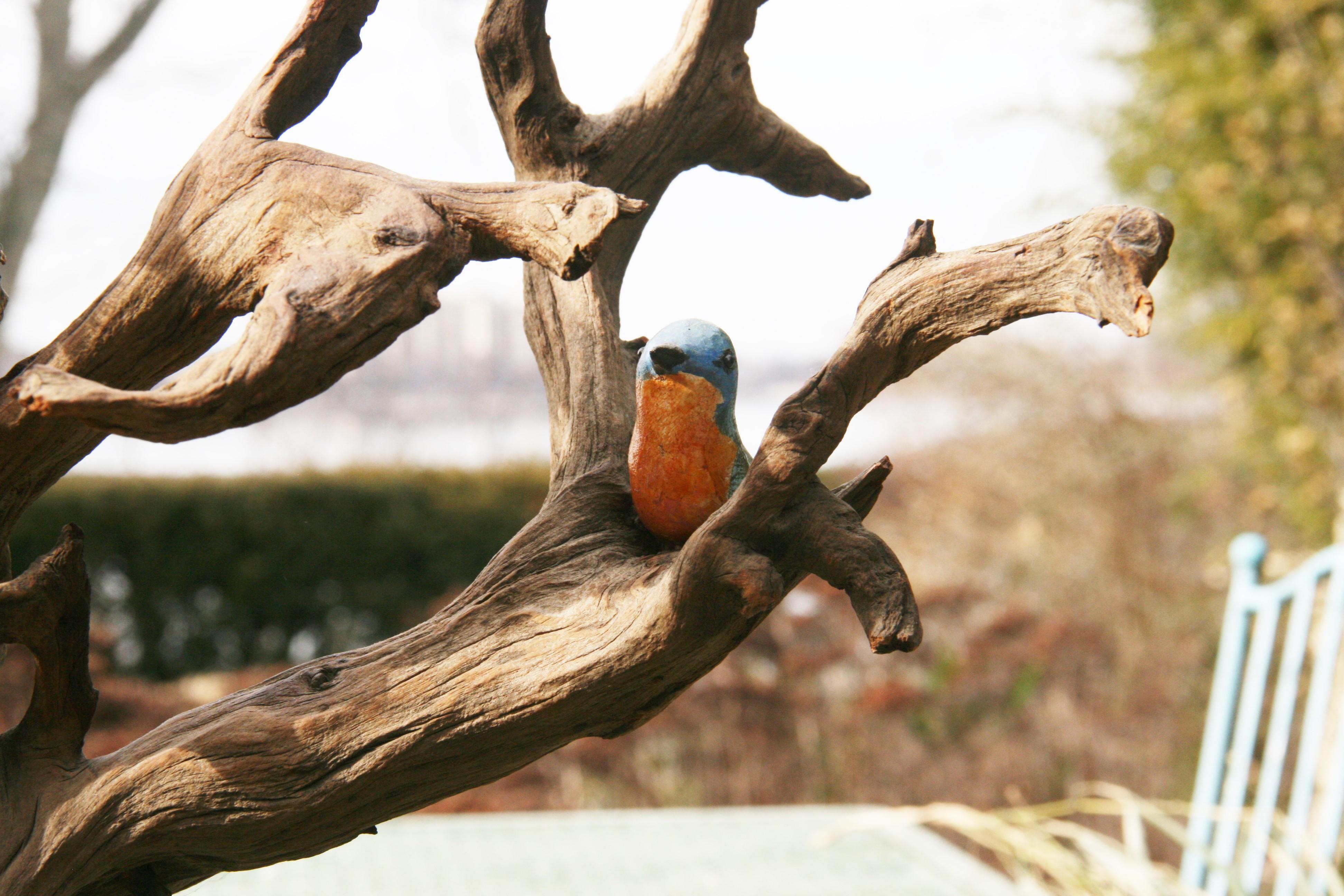 Antique American  Wood Tree Sculpture with Hand Carved and Painted Birds For Sale 4