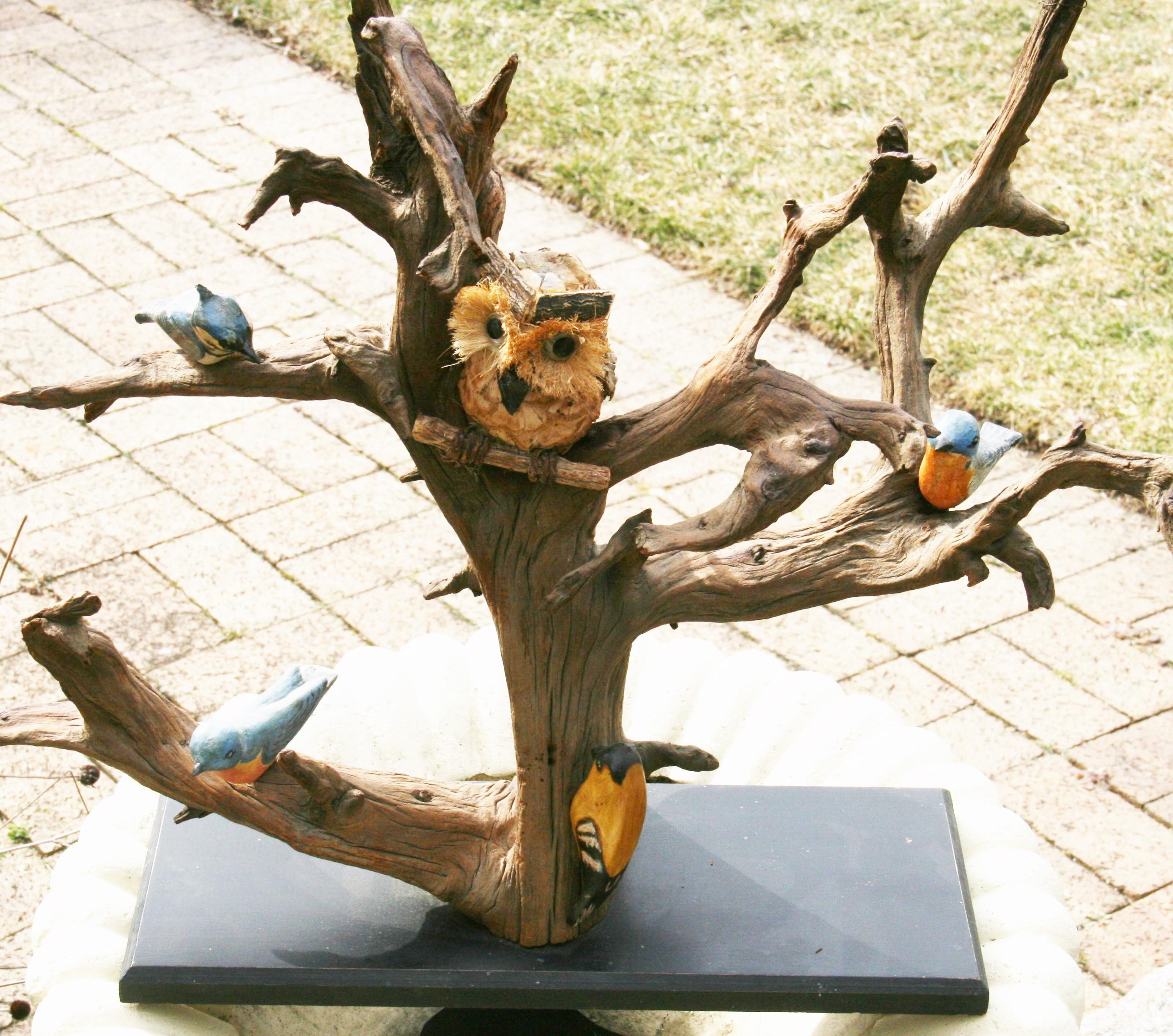 Antique American  Wood Tree Sculpture with Hand Carved and Painted Birds For Sale 7
