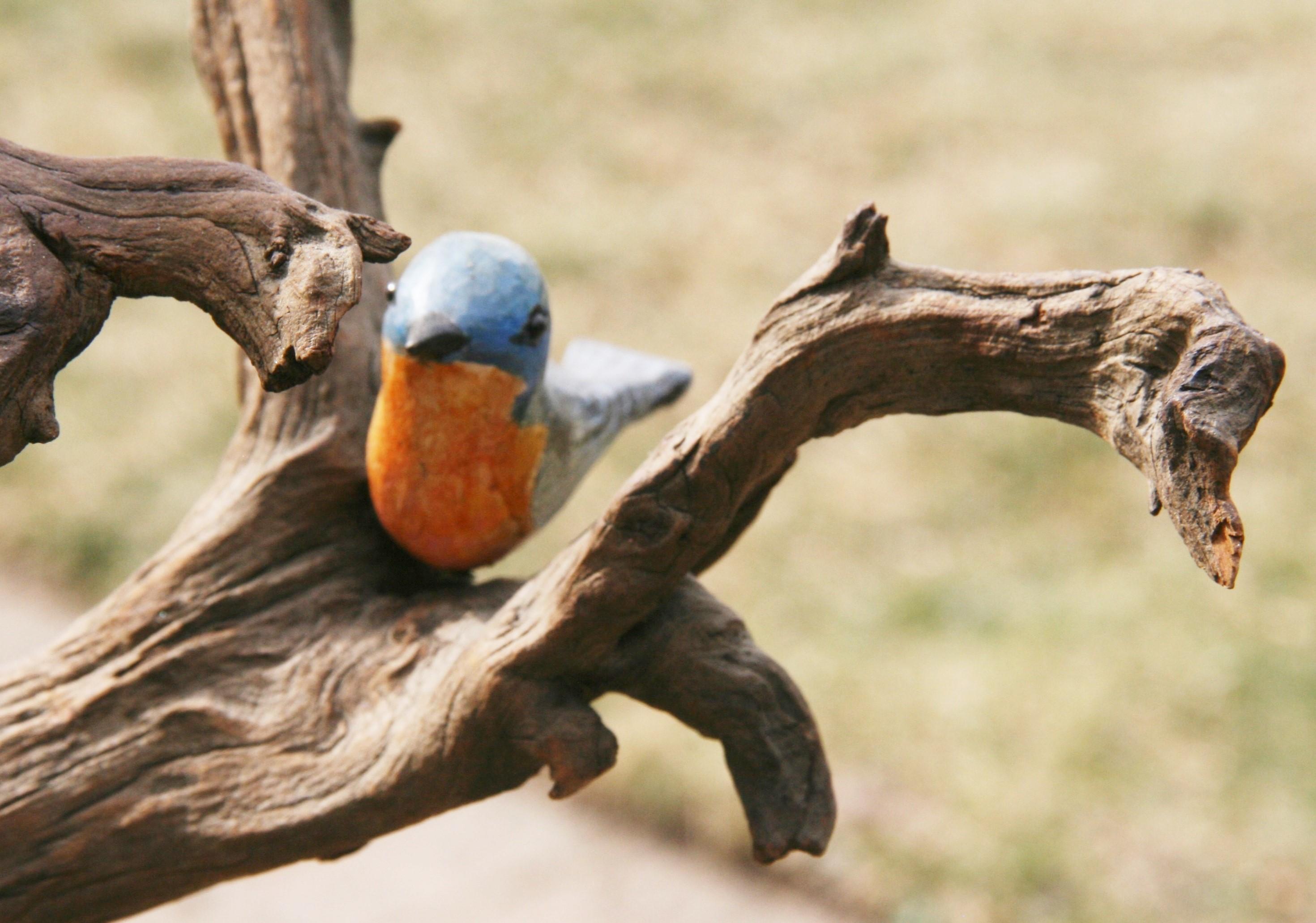 Antique American  Wood Tree Sculpture with Hand Carved and Painted Birds For Sale 10