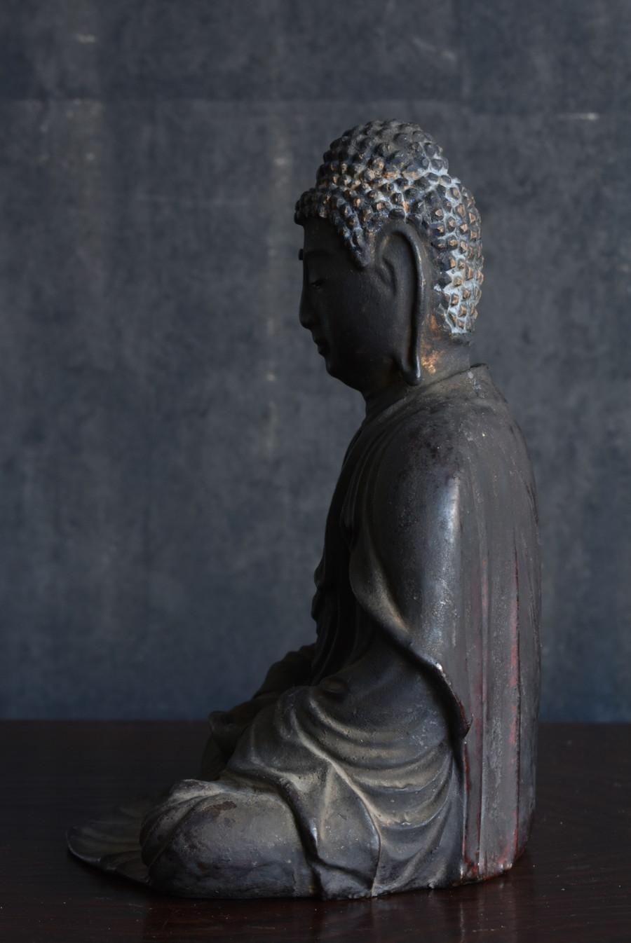 Antike japanische Holz-Buddha-Statue/Edo-Zeit/Sitzende Tathagata-Statue aus Holz im Angebot 10