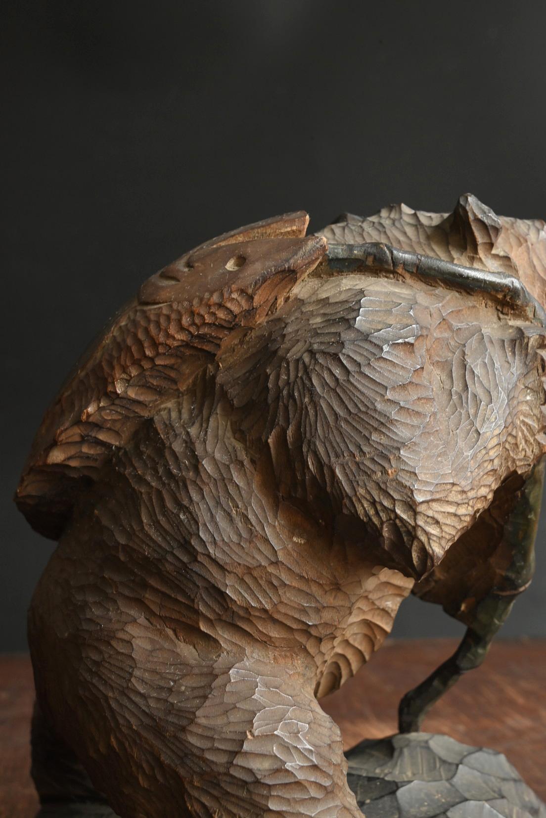 Antica scultura giapponese in legno di un orso / Hokkaido / 20° secolo / Epoca Showa in vendita 6