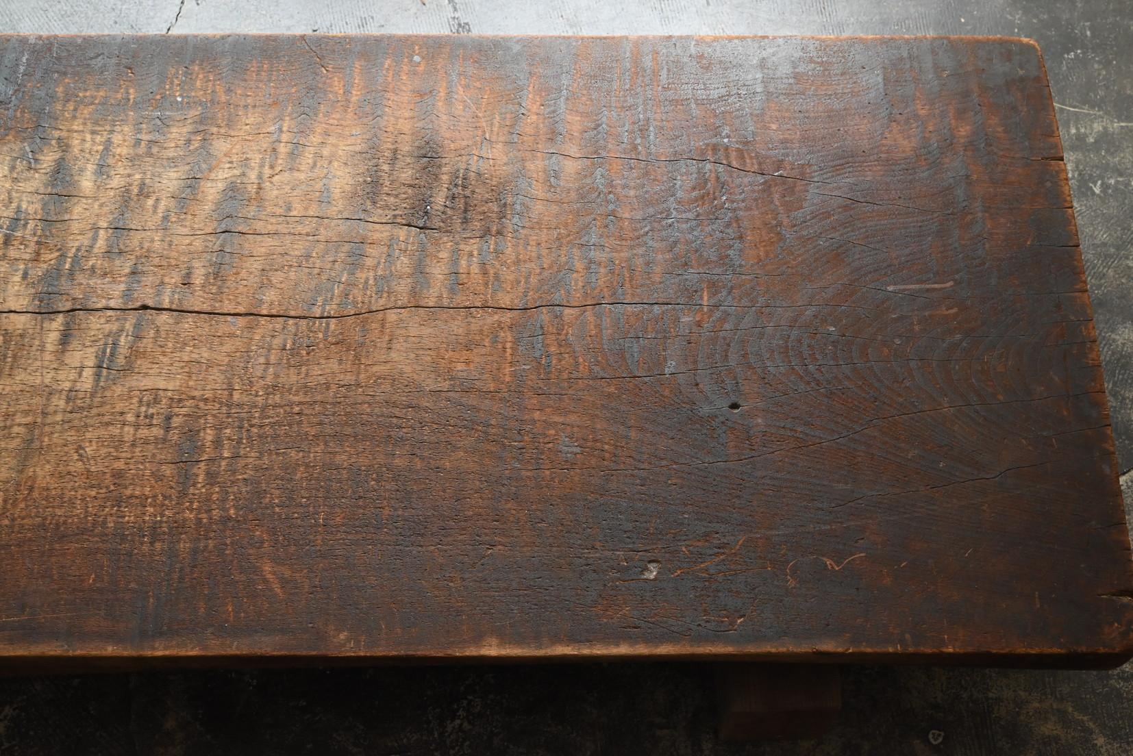 Table basse japonaise ancienne en bois / 1868-1920 / Table basse Wabi-Sabi Bon état - En vente à Sammu-shi, Chiba