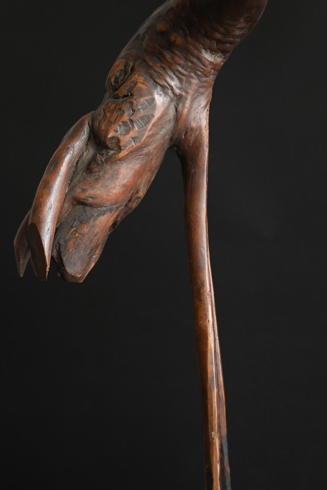 Antica statuetta di gru giapponese in legno / 20° secolo / scultura in Wood in vendita 2